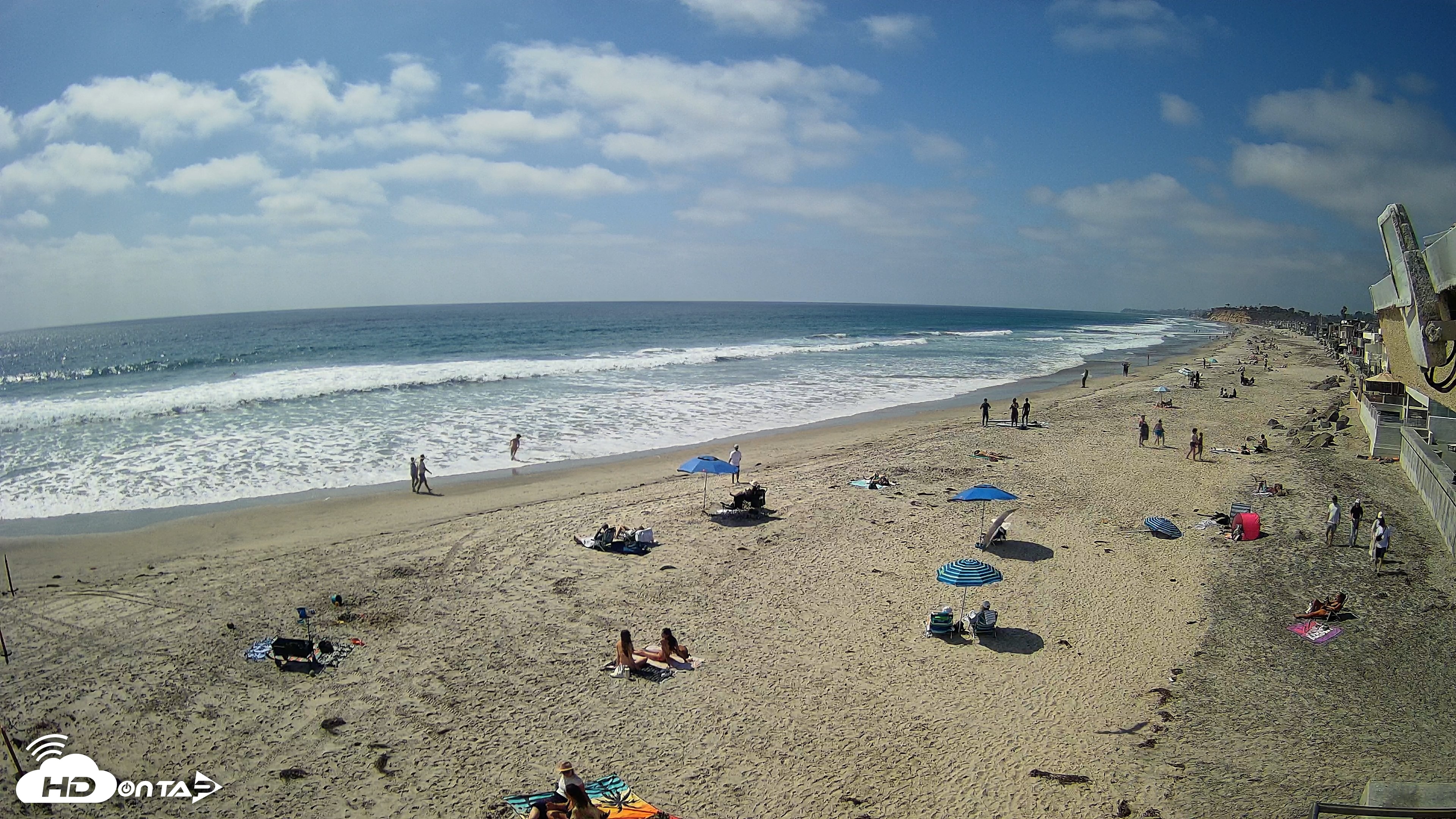 Snapshot of 17th St. Del Mar Beach - 4K NW View Live Cam taken May 21, 2026, 3:37pm PDT