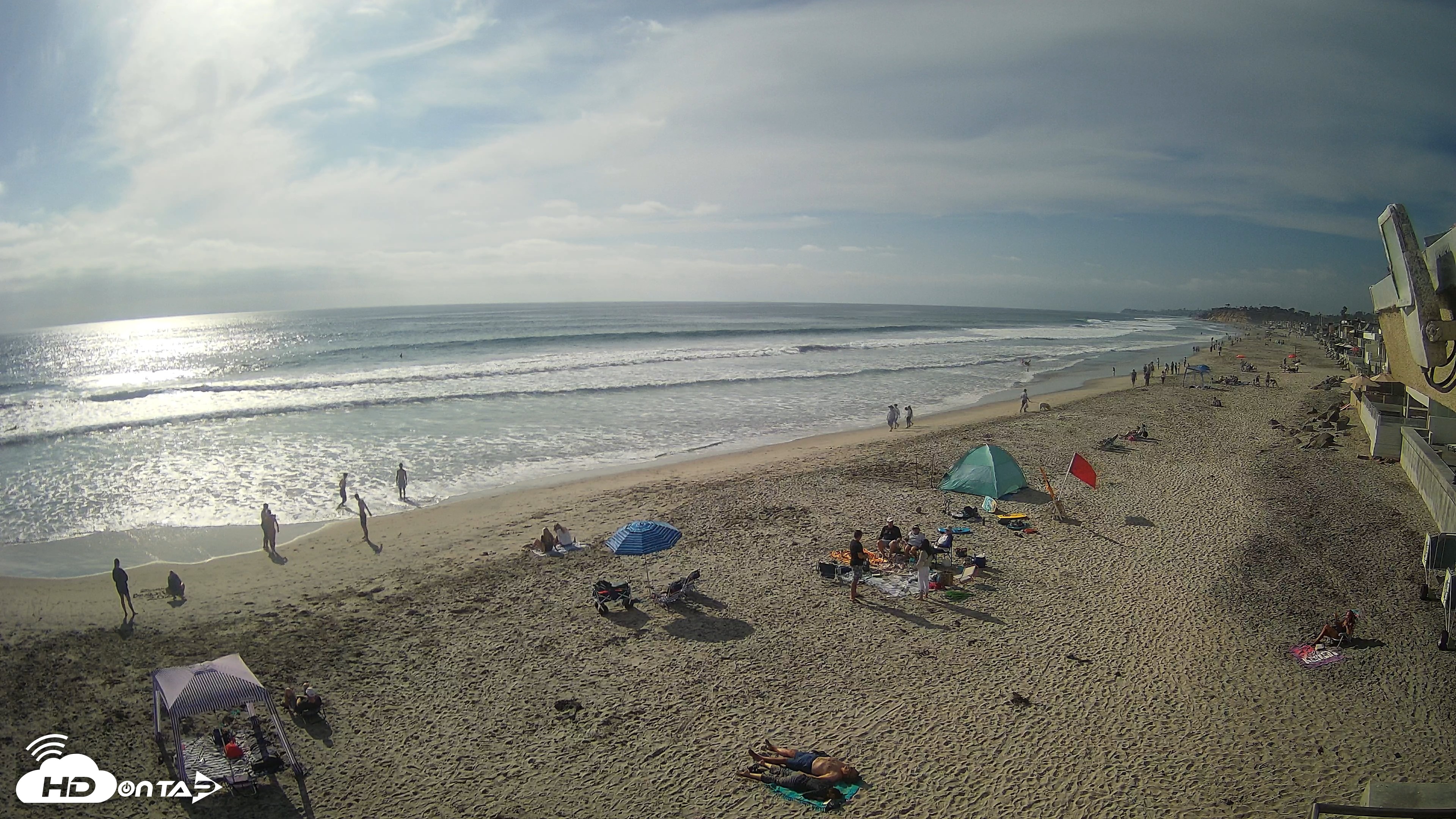 Snapshot of 17th St. Del Mar Beach - 4K NW View Live Cam taken Jun 6, 2026, 5:18pm PDT