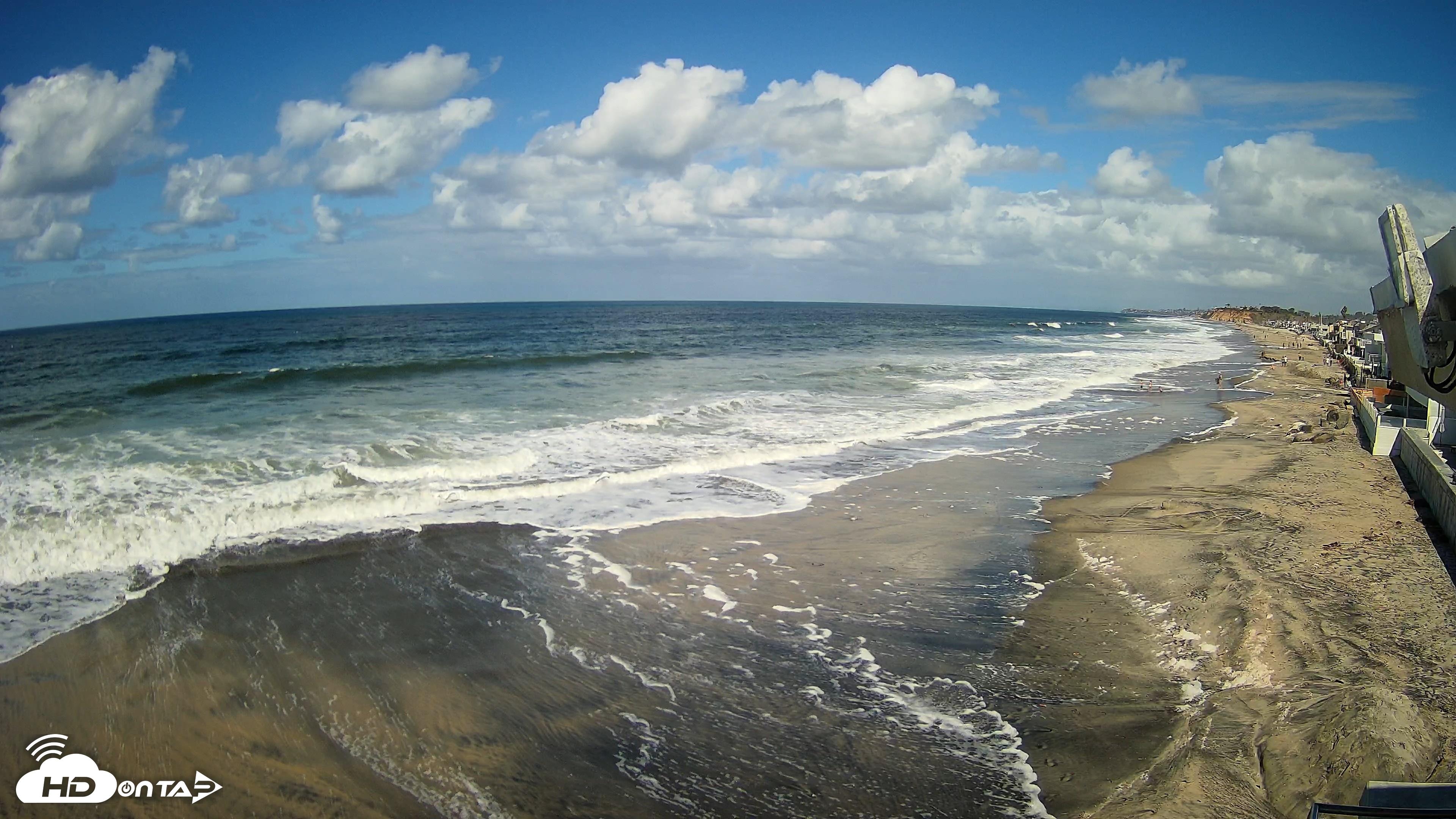 Snapshot of 17th St. Del Mar Beach - 4K NW View Live Cam taken Oct 12, 2026, 11:15am PDT