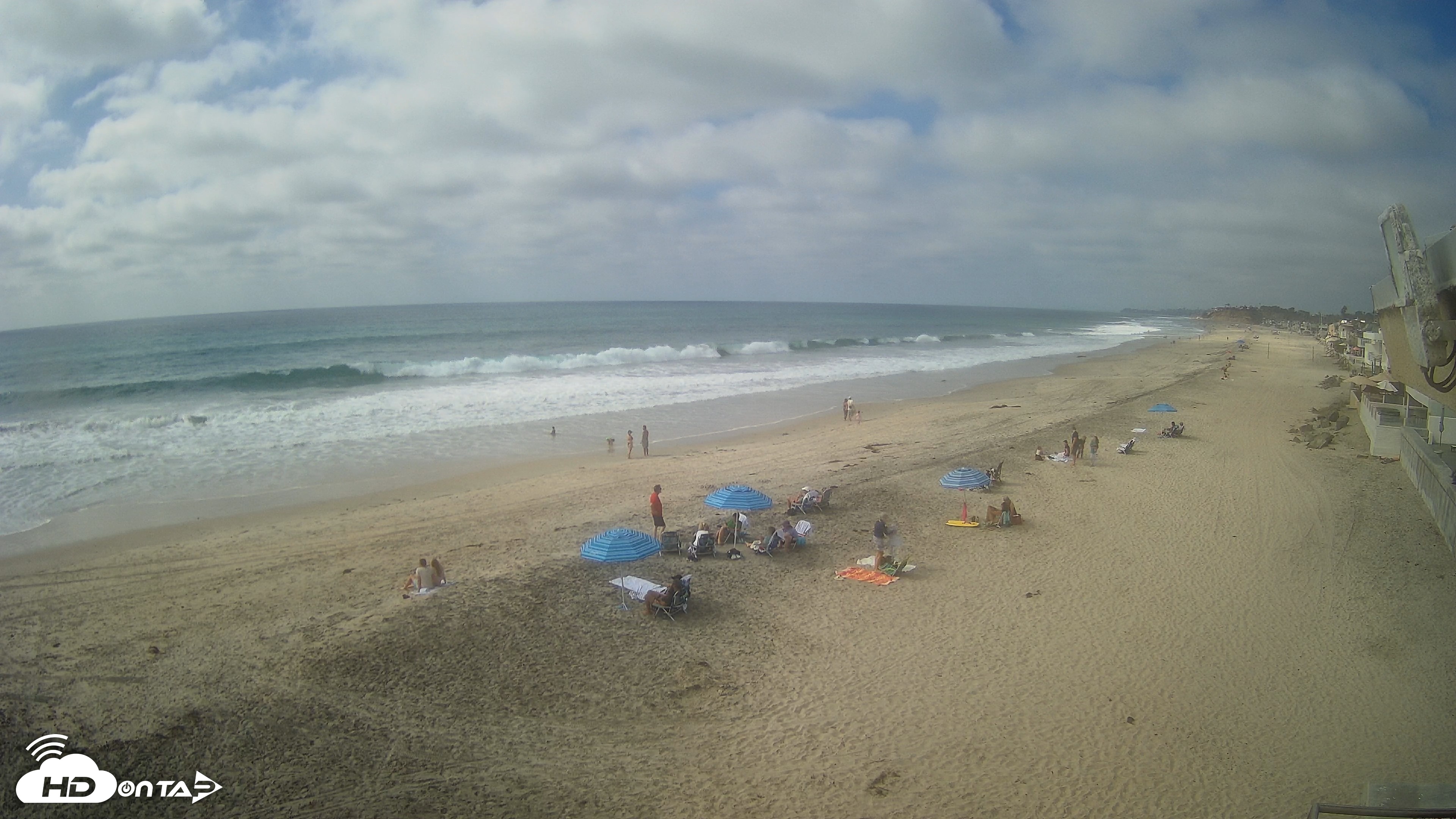Snapshot of 17th St. Del Mar Beach - 4K NW View Live Cam taken Sep 23, 2026, 3:06pm PDT