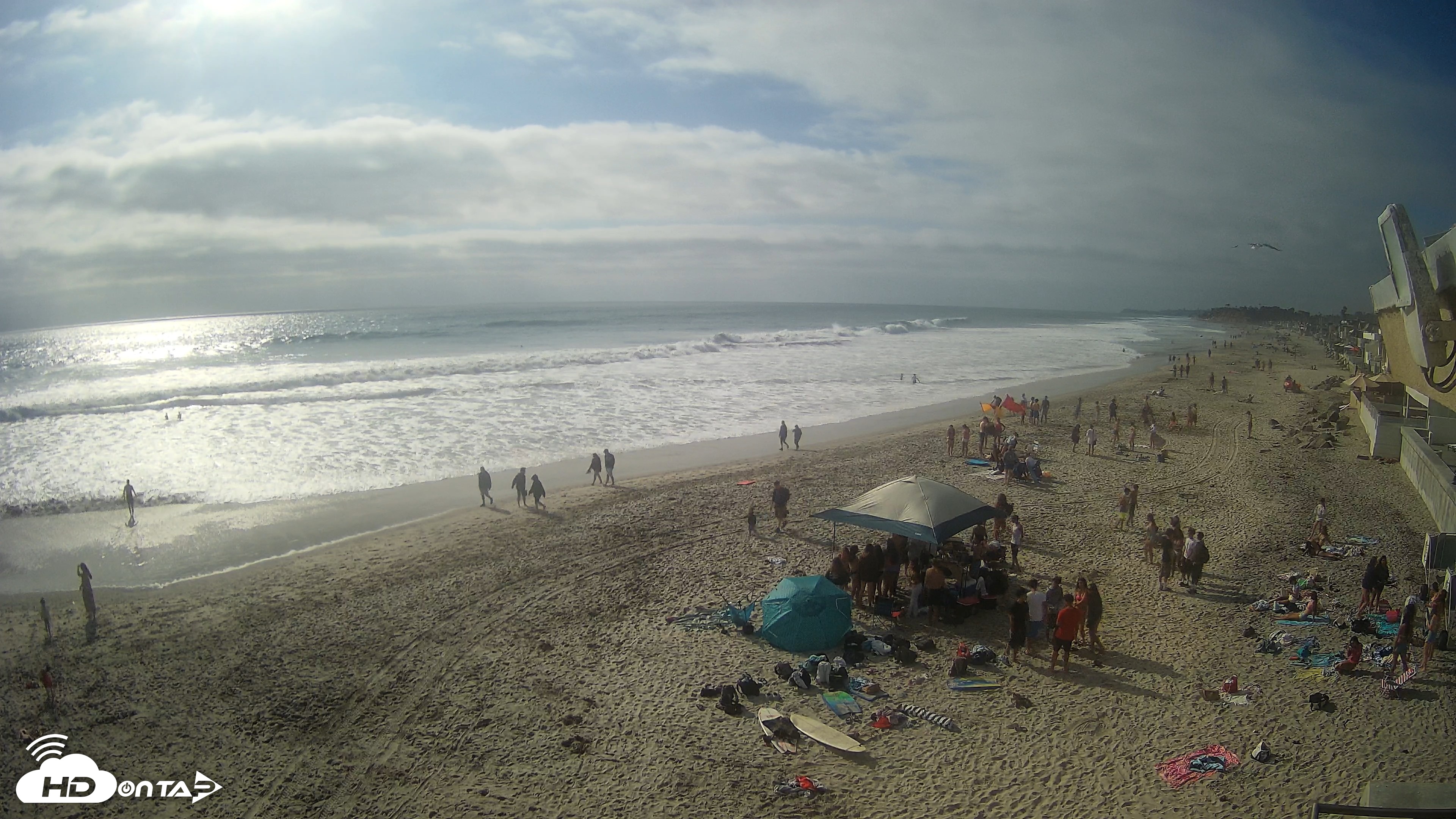 Snapshot of 17th St. Del Mar Beach - 4K NW View Live Cam taken Jun 5, 2026, 5:17pm PDT
