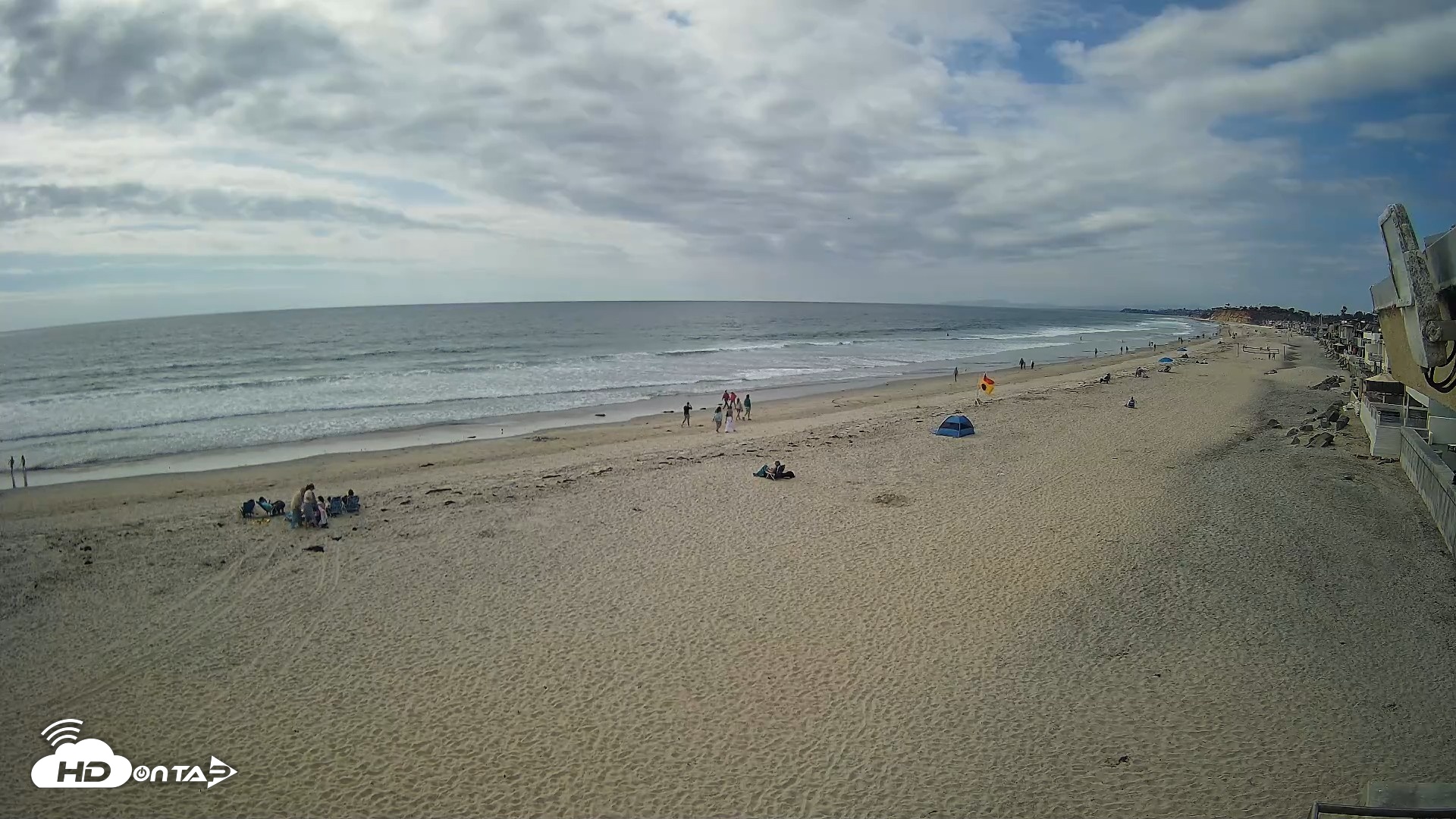 Snapshot of 17th St. Del Mar Beach - 4K NW View Live Cam taken May 3, 2026, 4:02pm PDT