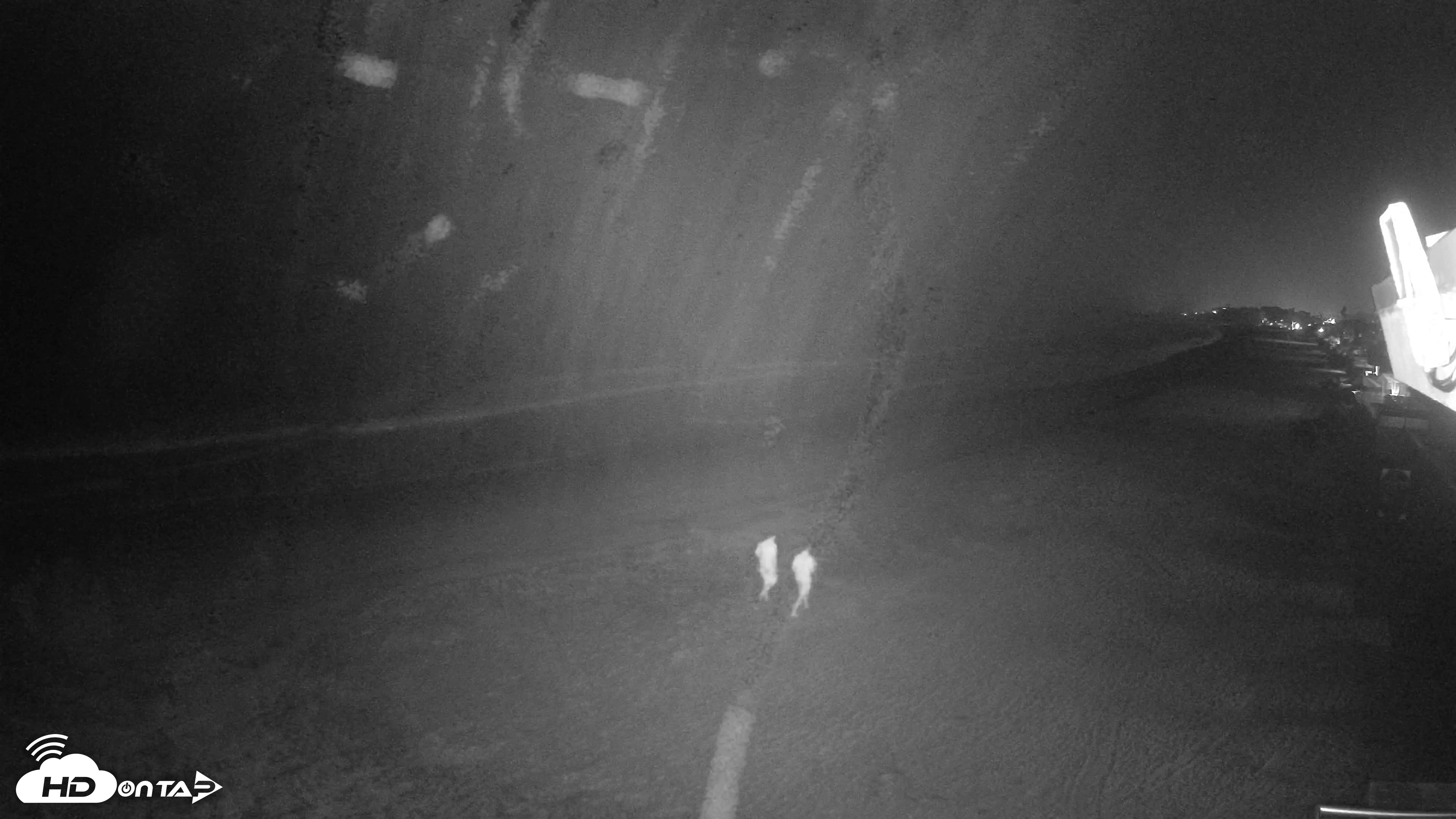 Snapshot of 17th St. Del Mar Beach - 4K NW View Live Cam taken Sep 12, 2026, 1:20am PDT