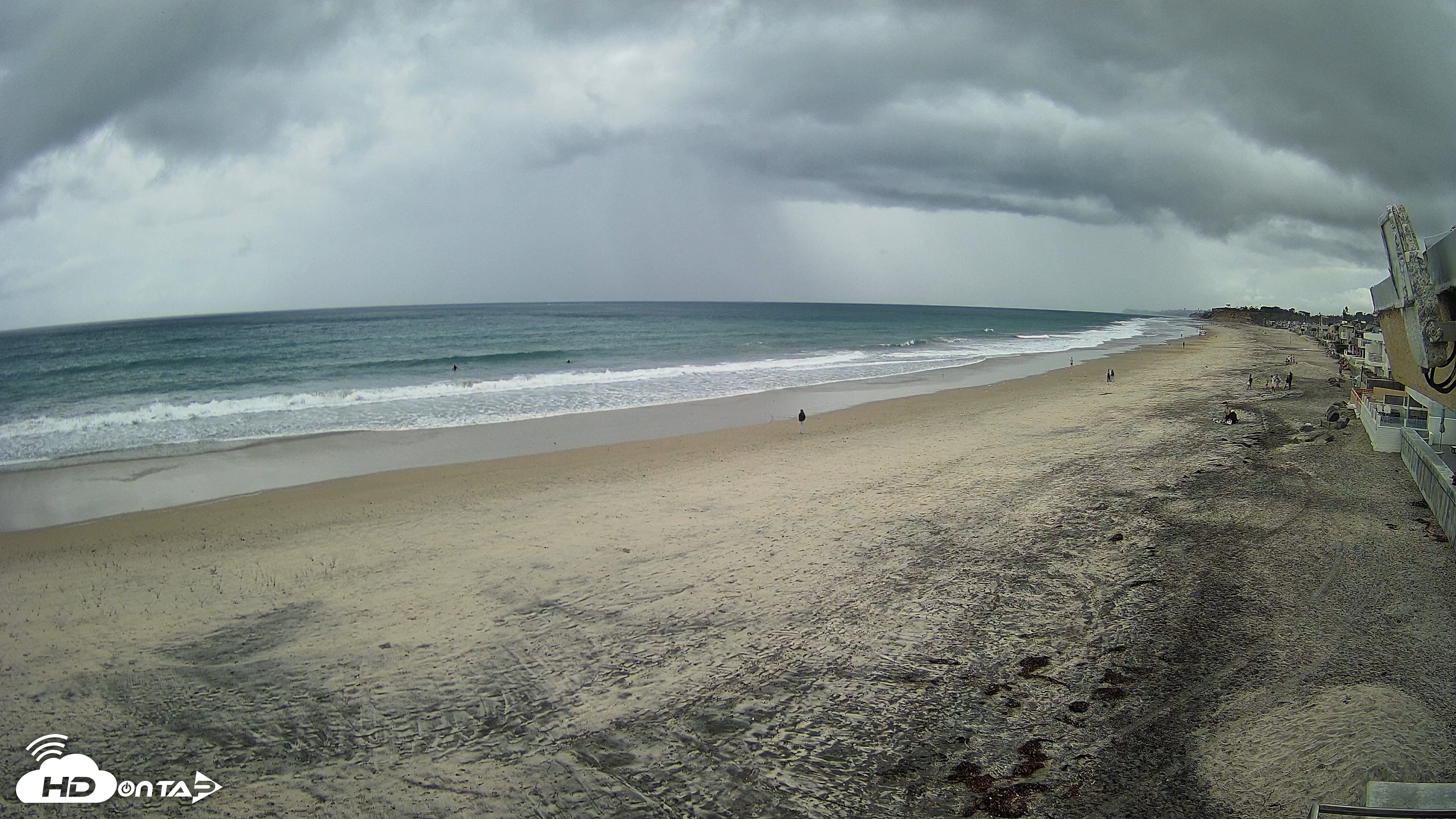 Snapshot of 17th St. Del Mar Beach - 4K NW View Live Cam taken Oct 23, 2026, 2:13pm PDT