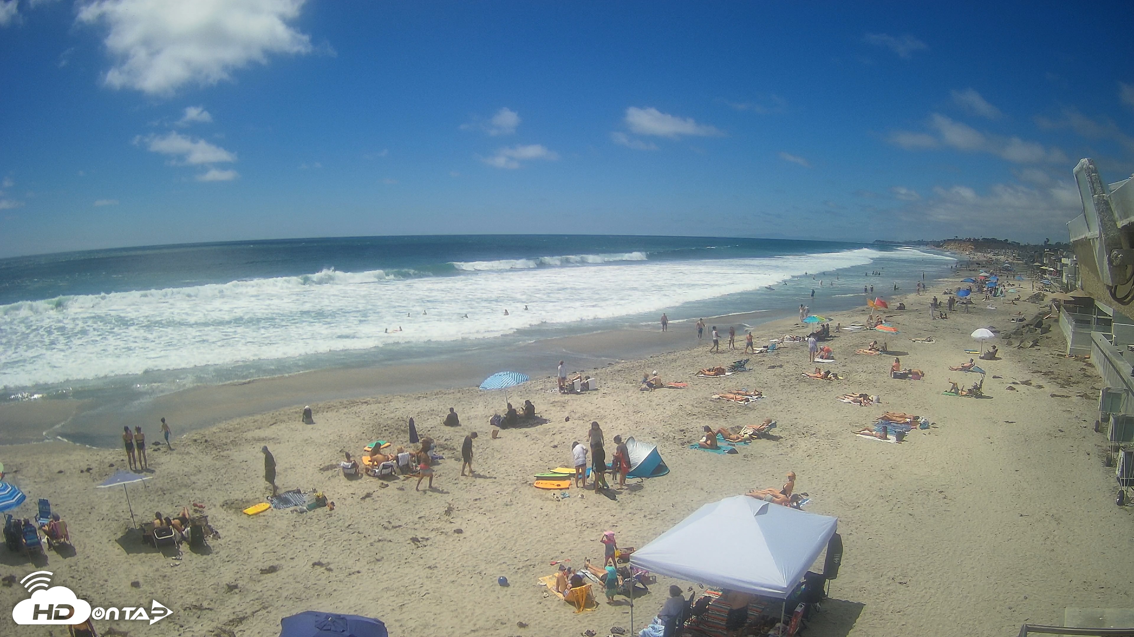 Snapshot of 17th St. Del Mar Beach - 4K NW View Live Cam taken Jun 19, 2026, 2:48pm PDT