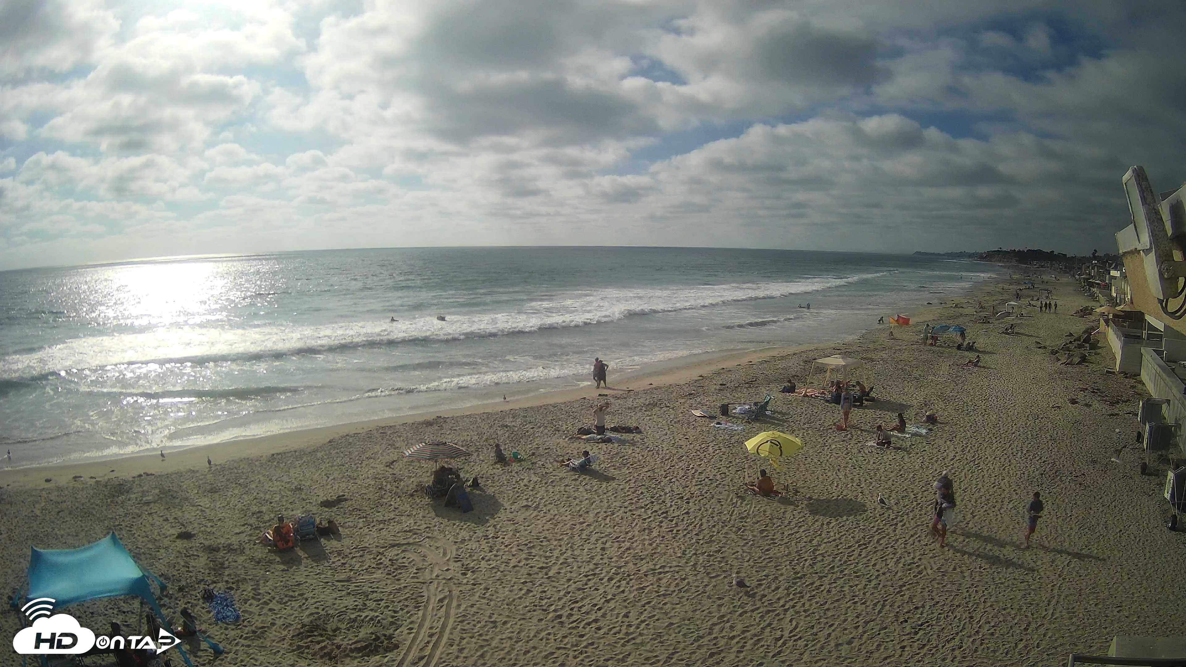 Snapshot of 17th St. Del Mar Beach - 4K NW View Live Cam taken Jun 25, 2026, 5:37pm PDT