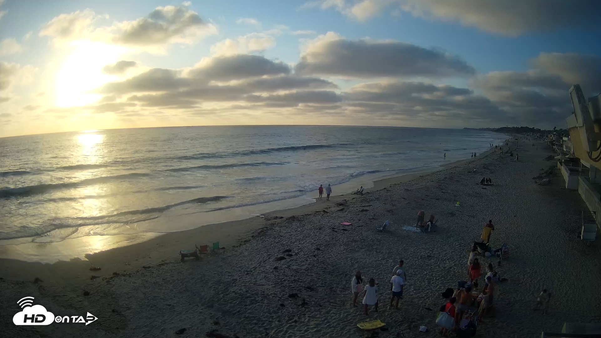 Snapshot of 17th St. Del Mar Beach - 4K NW View Live Cam taken Aug 11, 2026, 6:54pm PDT