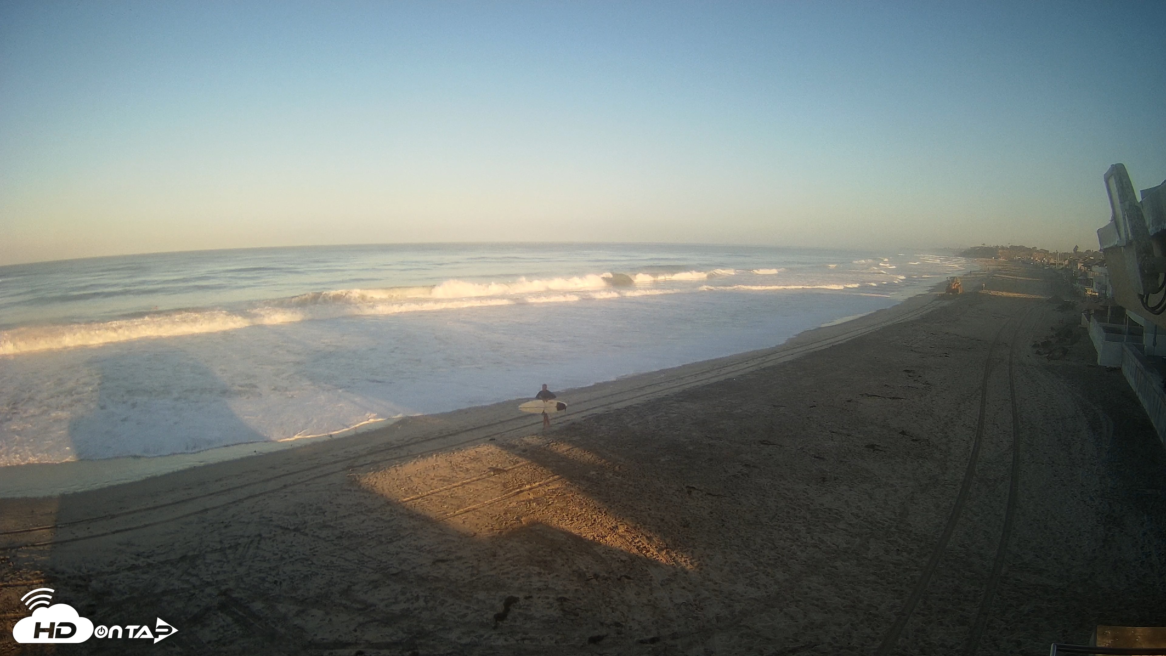 Snapshot of 17th St. Del Mar Beach - 4K NW View Live Cam taken Sep 29, 2026, 7:26am PDT