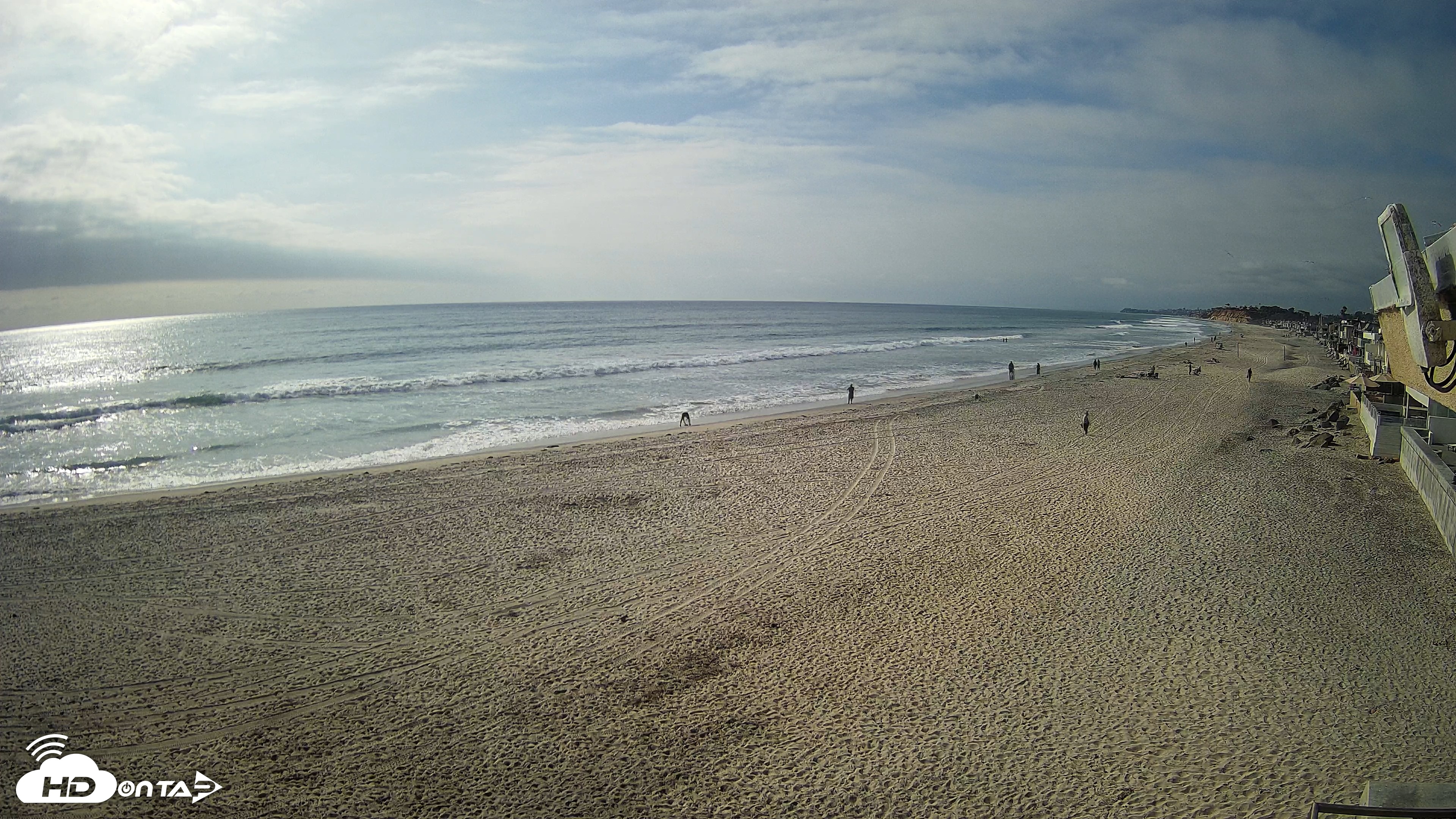 Snapshot of 17th St. Del Mar Beach - 4K NW View Live Cam taken May 12, 2026, 4:59pm PDT