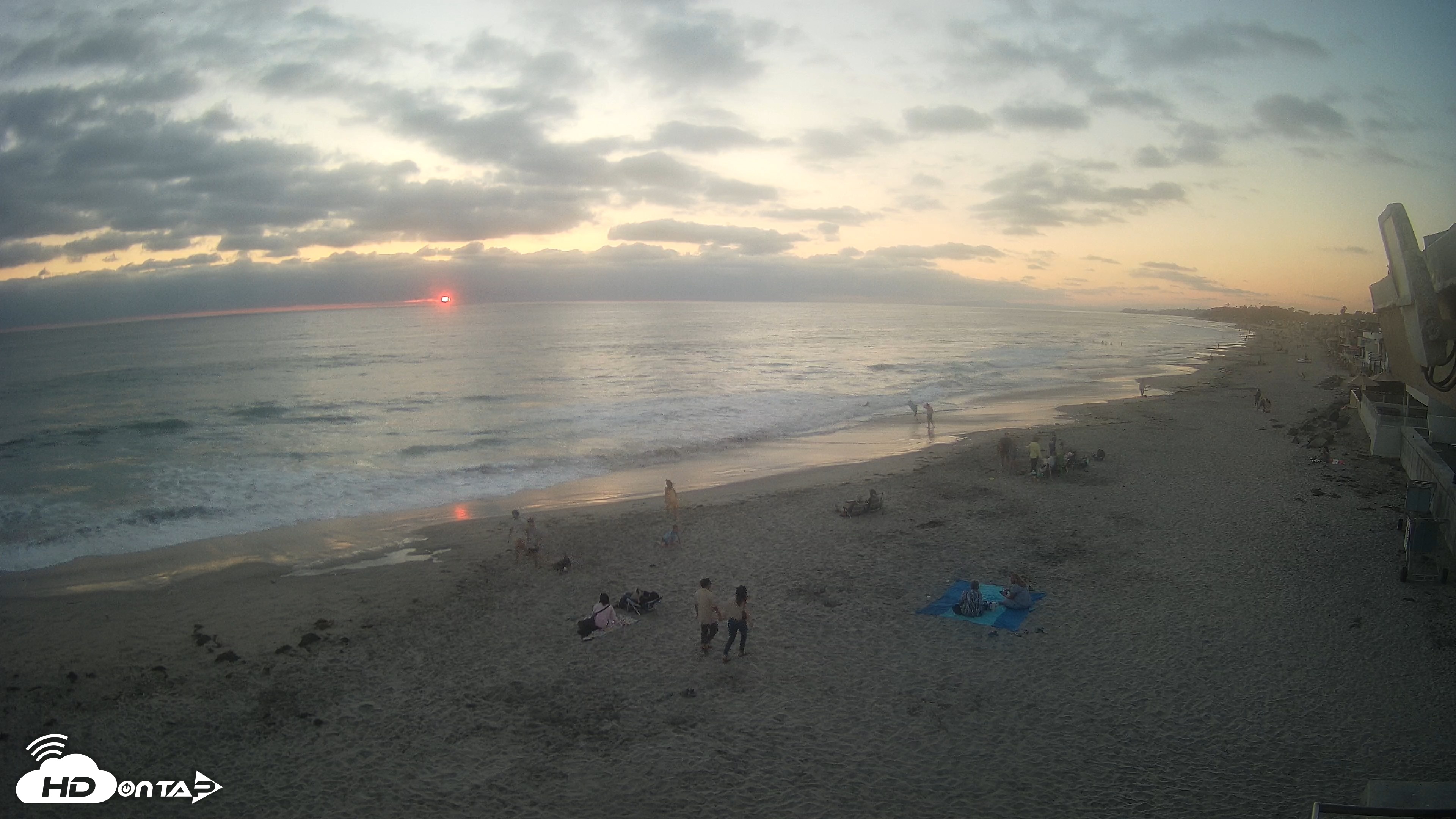 Snapshot of 17th St. Del Mar Beach - 4K NW View Live Cam taken Jun 26, 2026, 7:59pm PDT