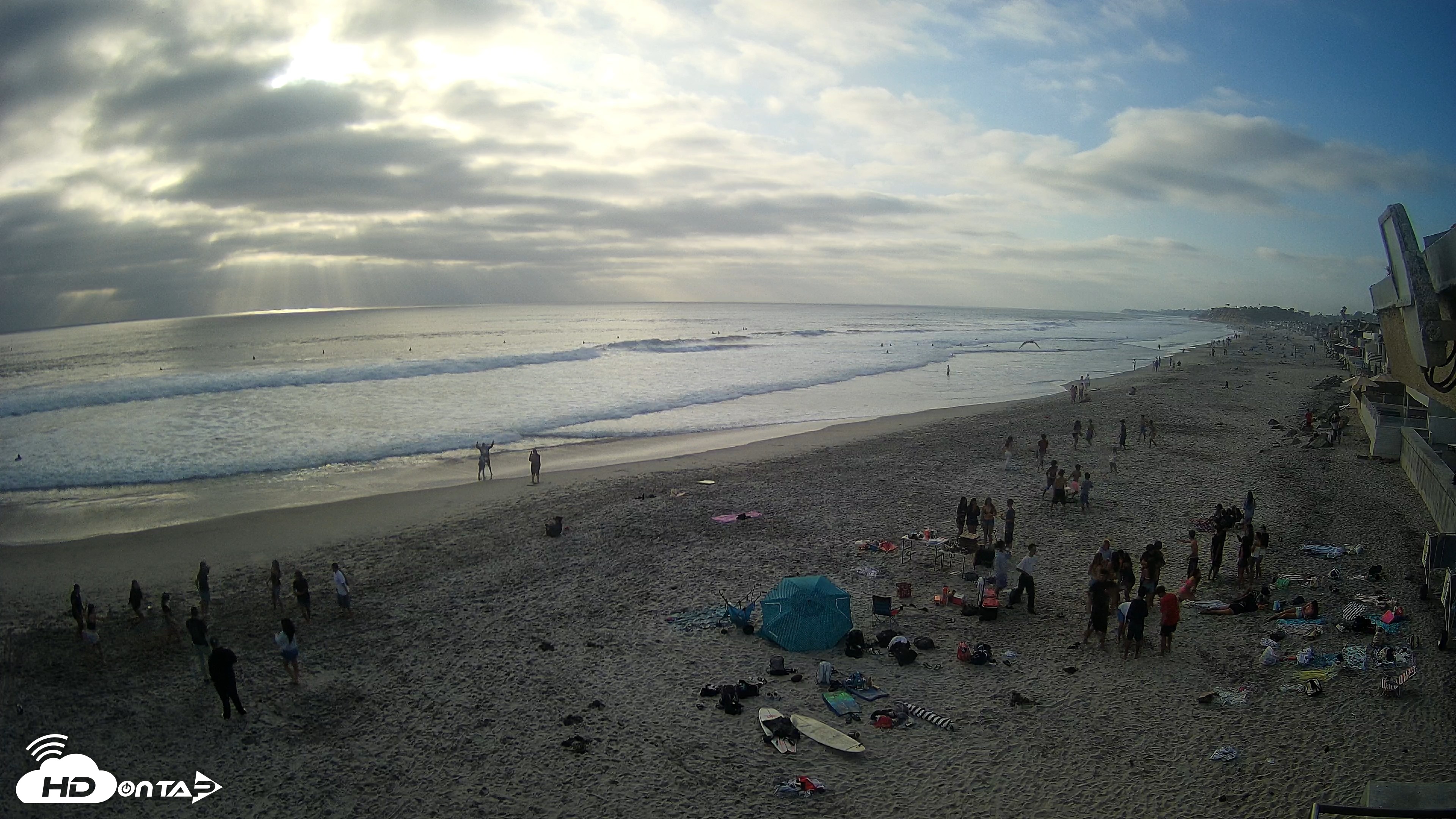 Snapshot of 17th St. Del Mar Beach - 4K NW View Live Cam taken Jun 5, 2026, 6:38pm PDT