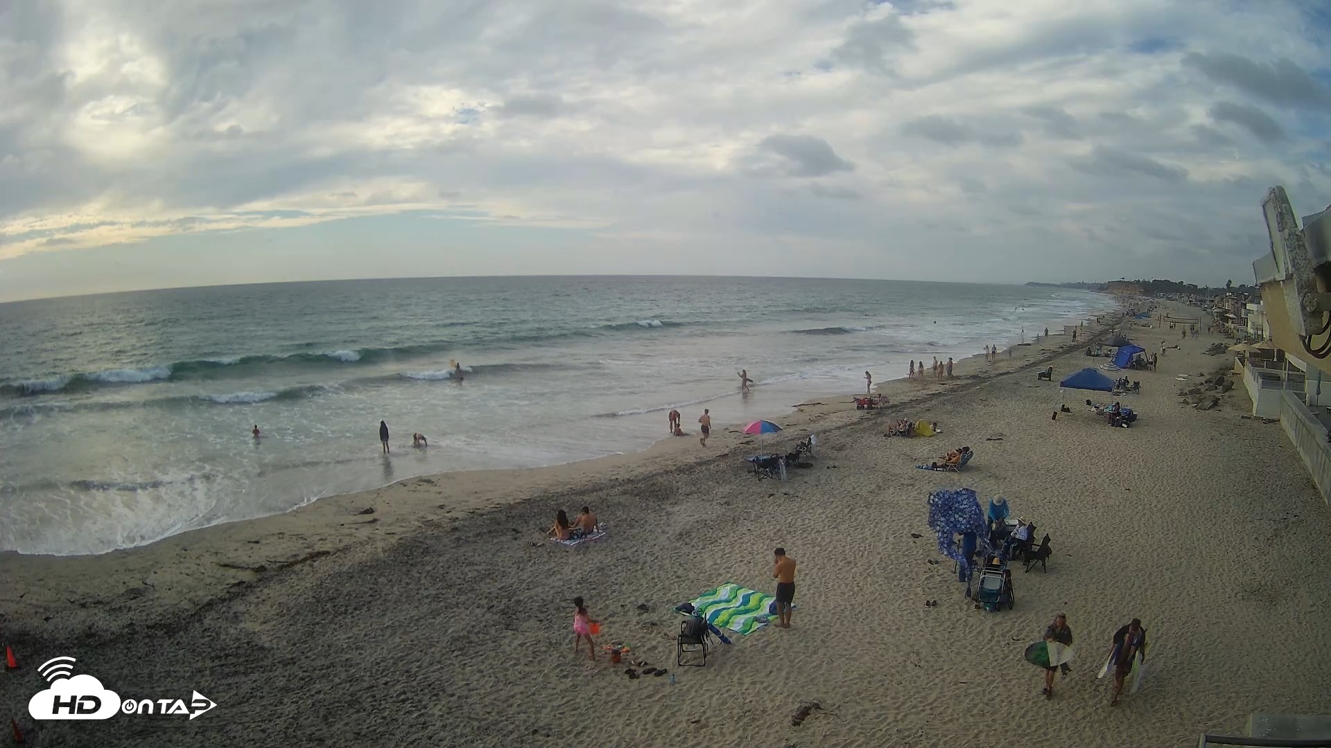 Snapshot of 17th St. Del Mar Beach - 4K NW View Live Cam taken Sep 20, 2026, 4:38pm PDT