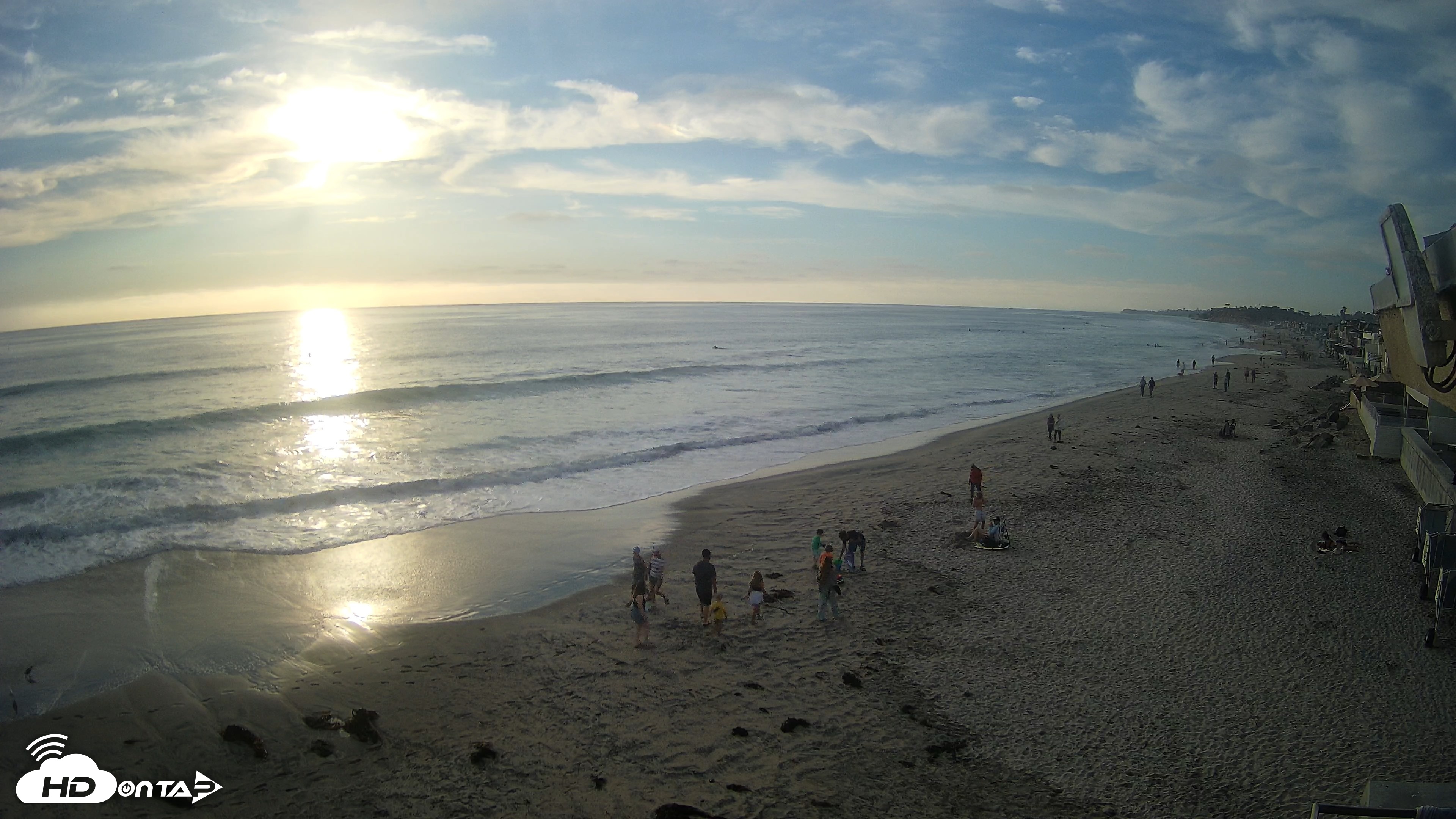 Snapshot of 17th St. Del Mar Beach - 4K NW View Live Cam taken Jun 11, 2026, 6:54pm PDT