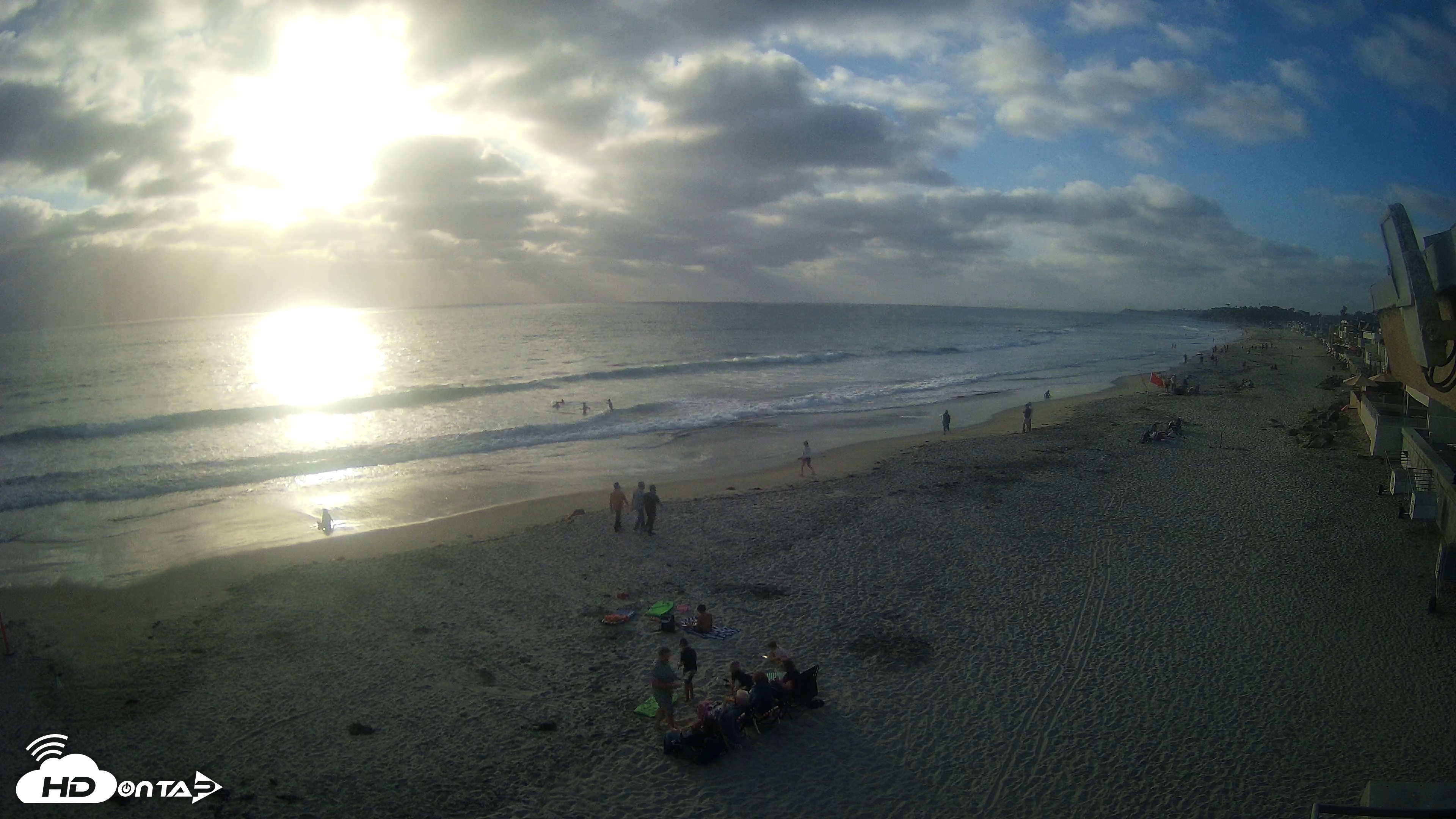 Snapshot of 17th St. Del Mar Beach - 4K NW View Live Cam taken Jun 29, 2026, 6:59pm PDT