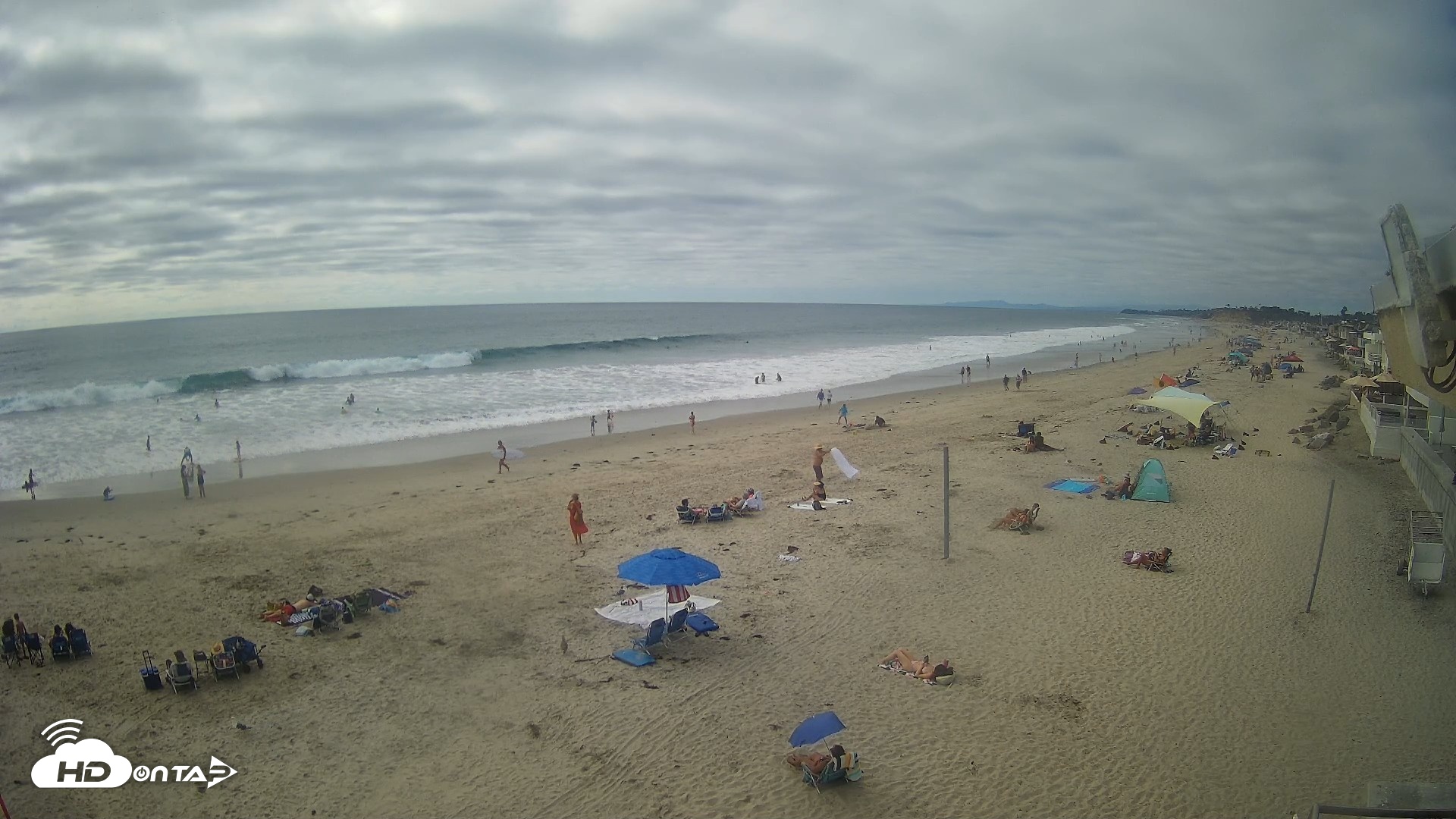 Snapshot of 17th St. Del Mar Beach - 4K NW View Live Cam taken Aug 14, 2026, 4:20pm PDT