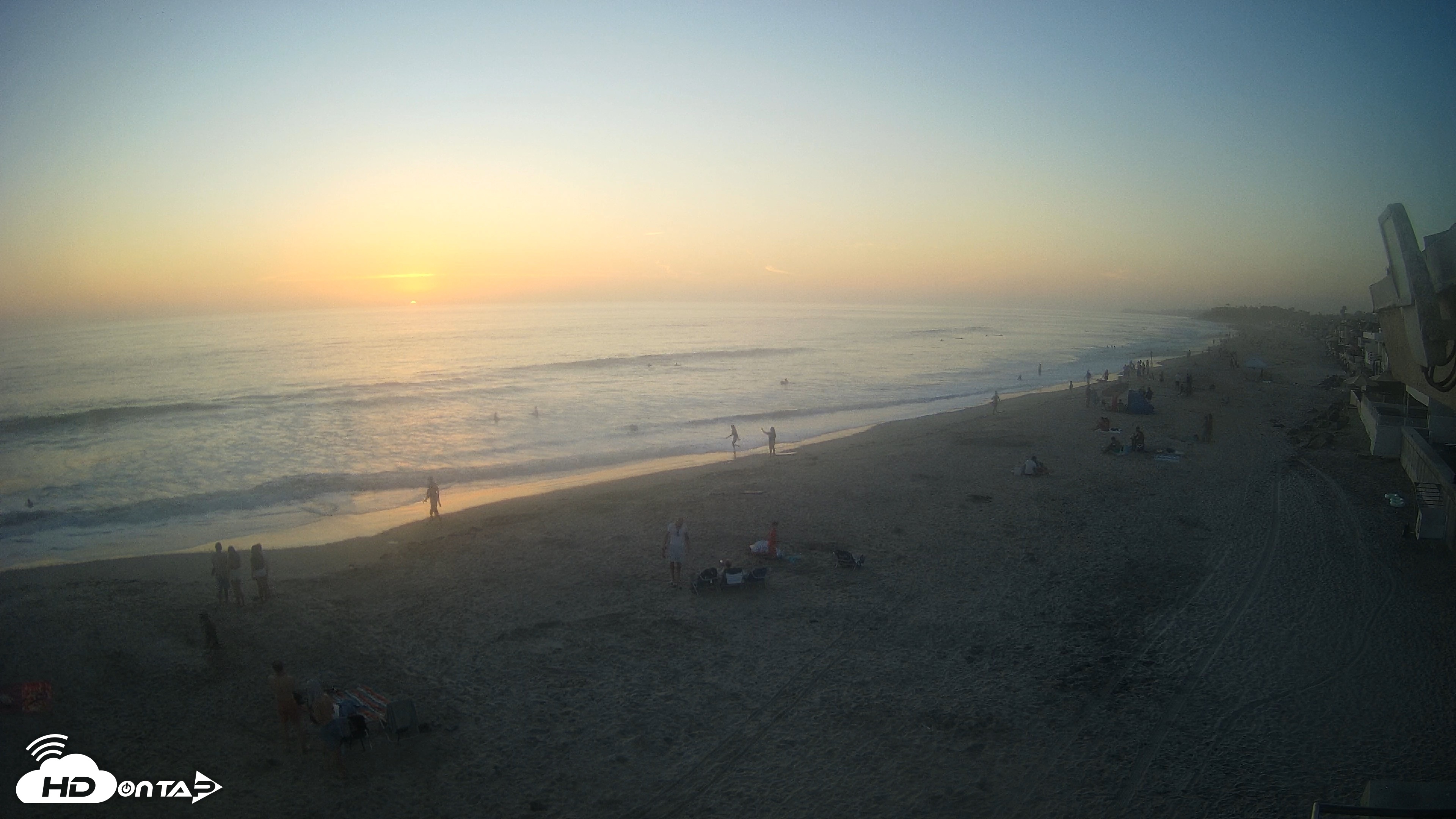 Snapshot of 17th St. Del Mar Beach - 4K NW View Live Cam taken Jul 15, 2026, 7:57pm PDT