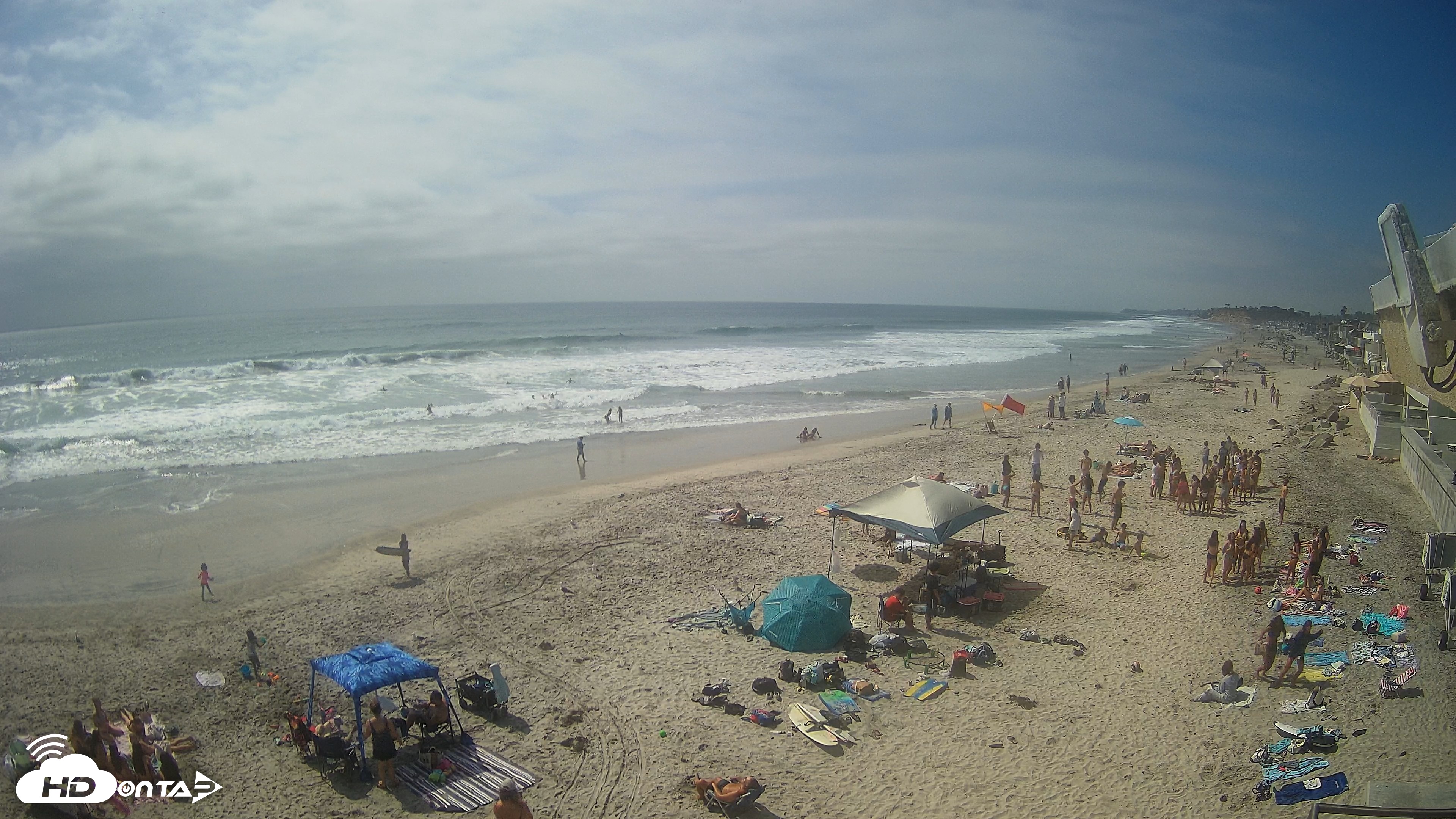 Snapshot of 17th St. Del Mar Beach - 4K NW View Live Cam taken Jun 5, 2026, 3:35pm PDT