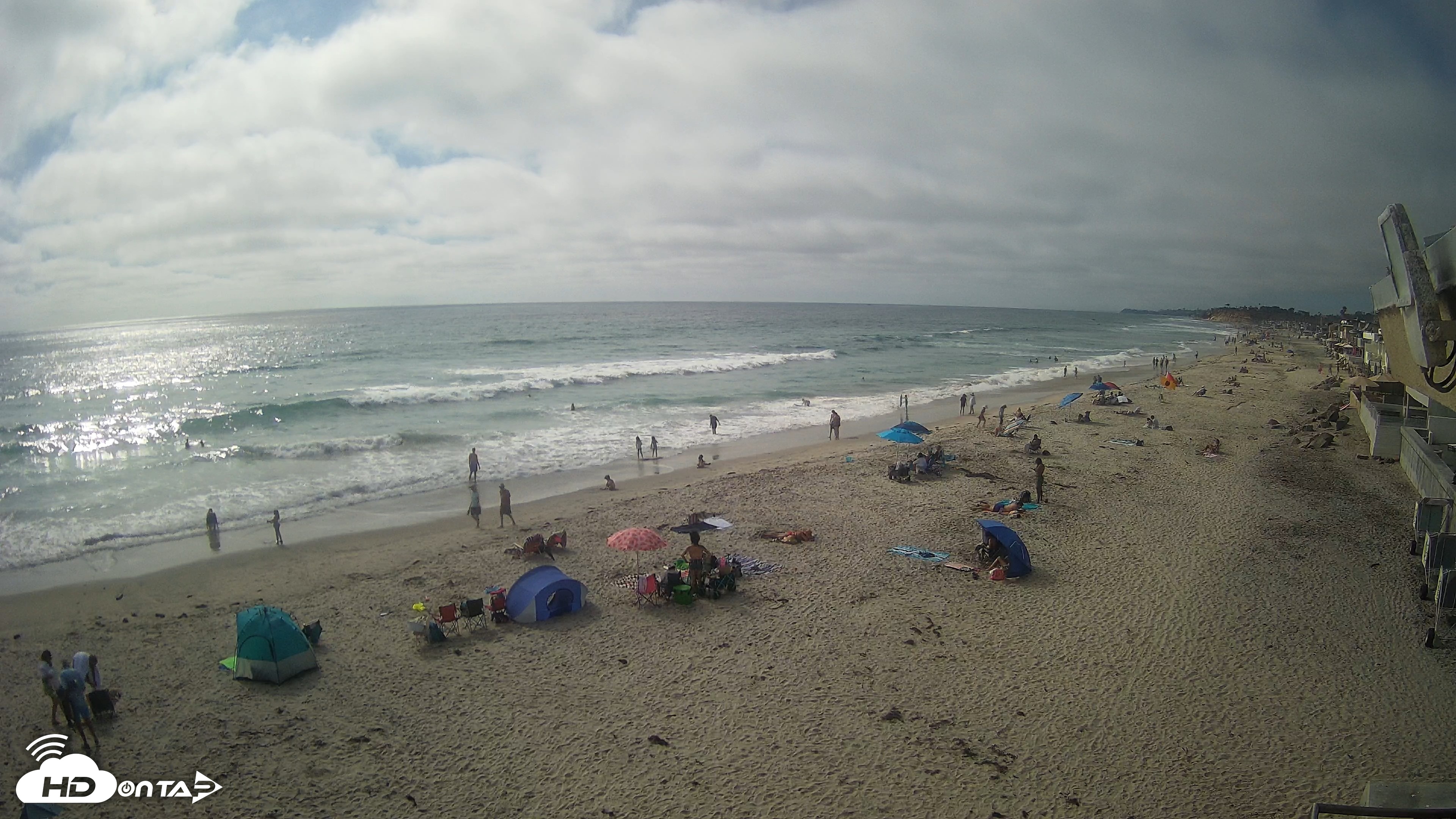 Snapshot of 17th St. Del Mar Beach - 4K NW View Live Cam taken Jun 12, 2026, 4:47pm PDT