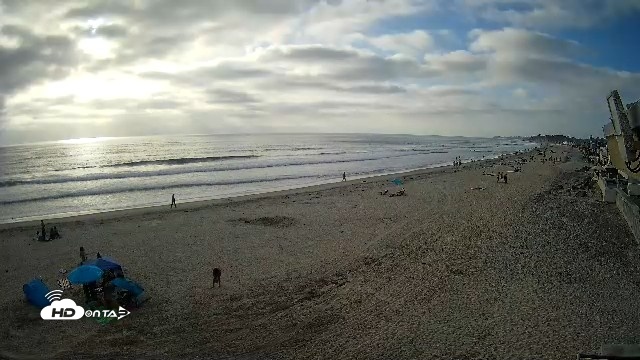 Snapshot of 17th St. Del Mar Beach - 4K NW View Live Cam taken May 9, 2026, 6:15pm PDT
