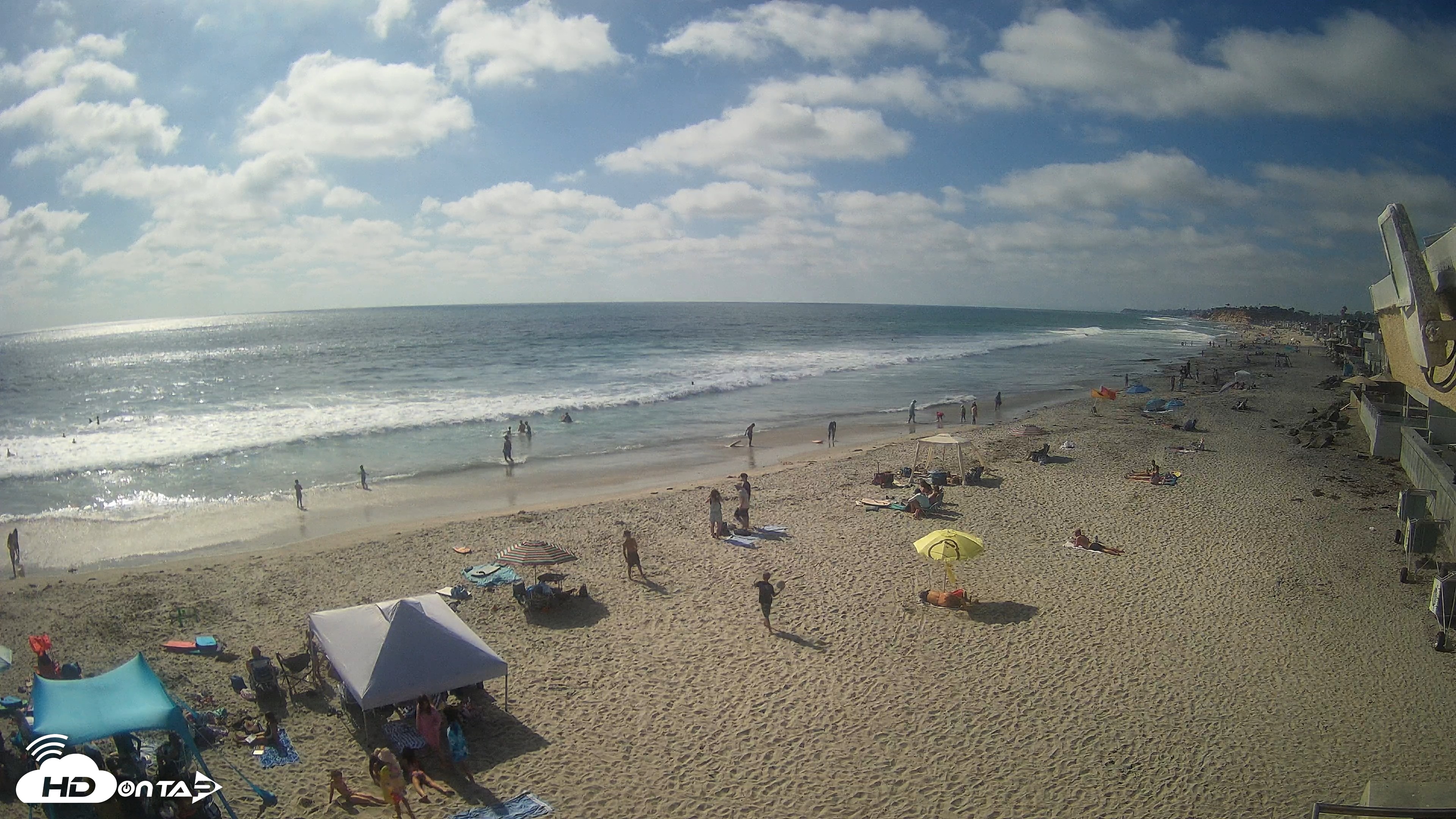 Snapshot of 17th St. Del Mar Beach - 4K NW View Live Cam taken Jun 25, 2026, 4:48pm PDT