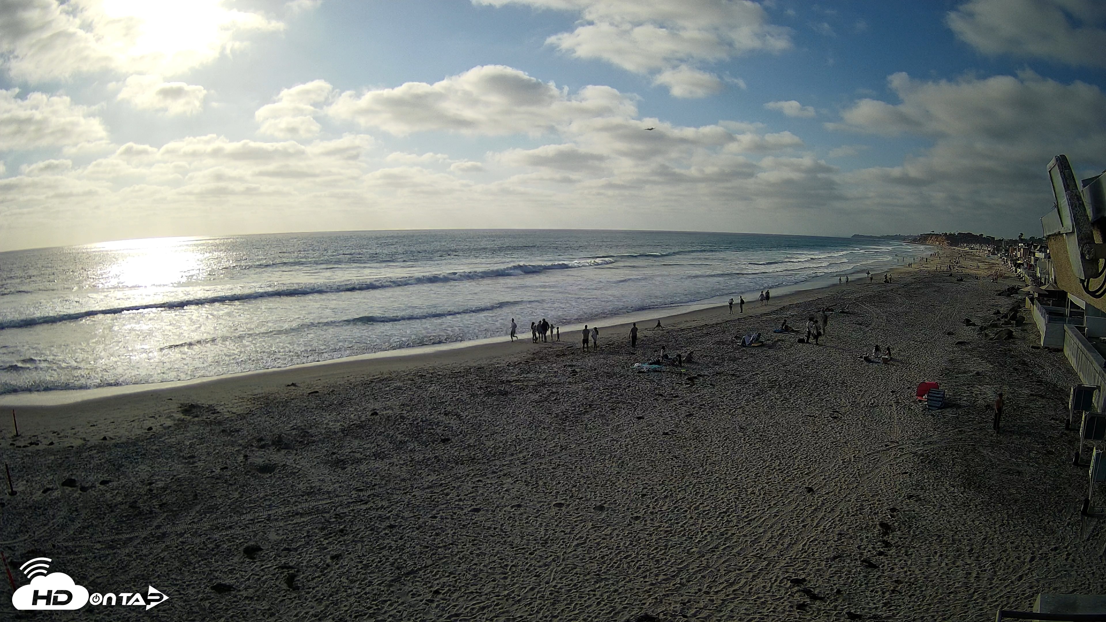 Snapshot of 17th St. Del Mar Beach - 4K NW View Live Cam taken May 22, 2026, 5:51pm PDT