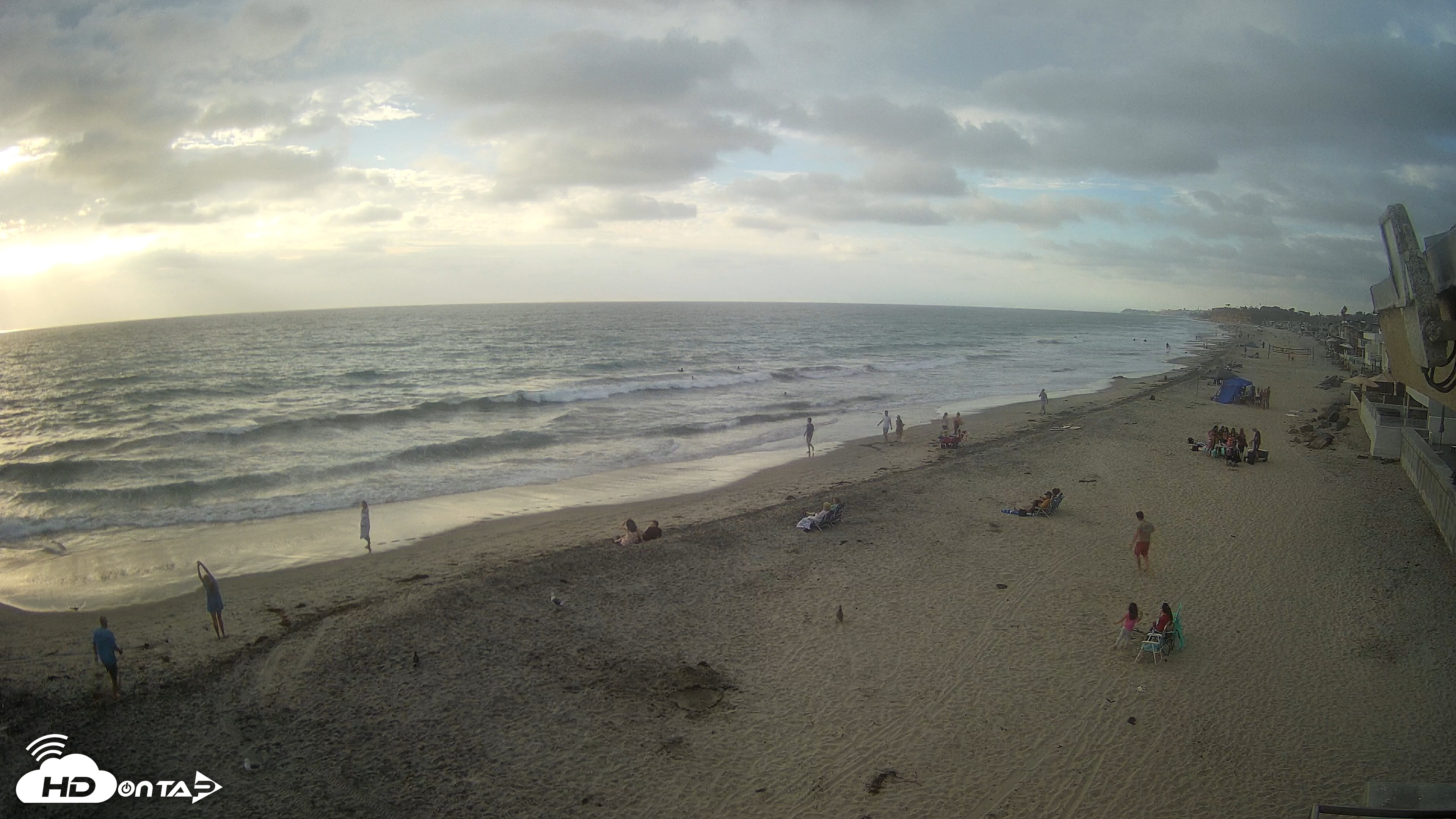 Snapshot of 17th St. Del Mar Beach - 4K NW View Live Cam taken Sep 20, 2026, 5:49pm PDT