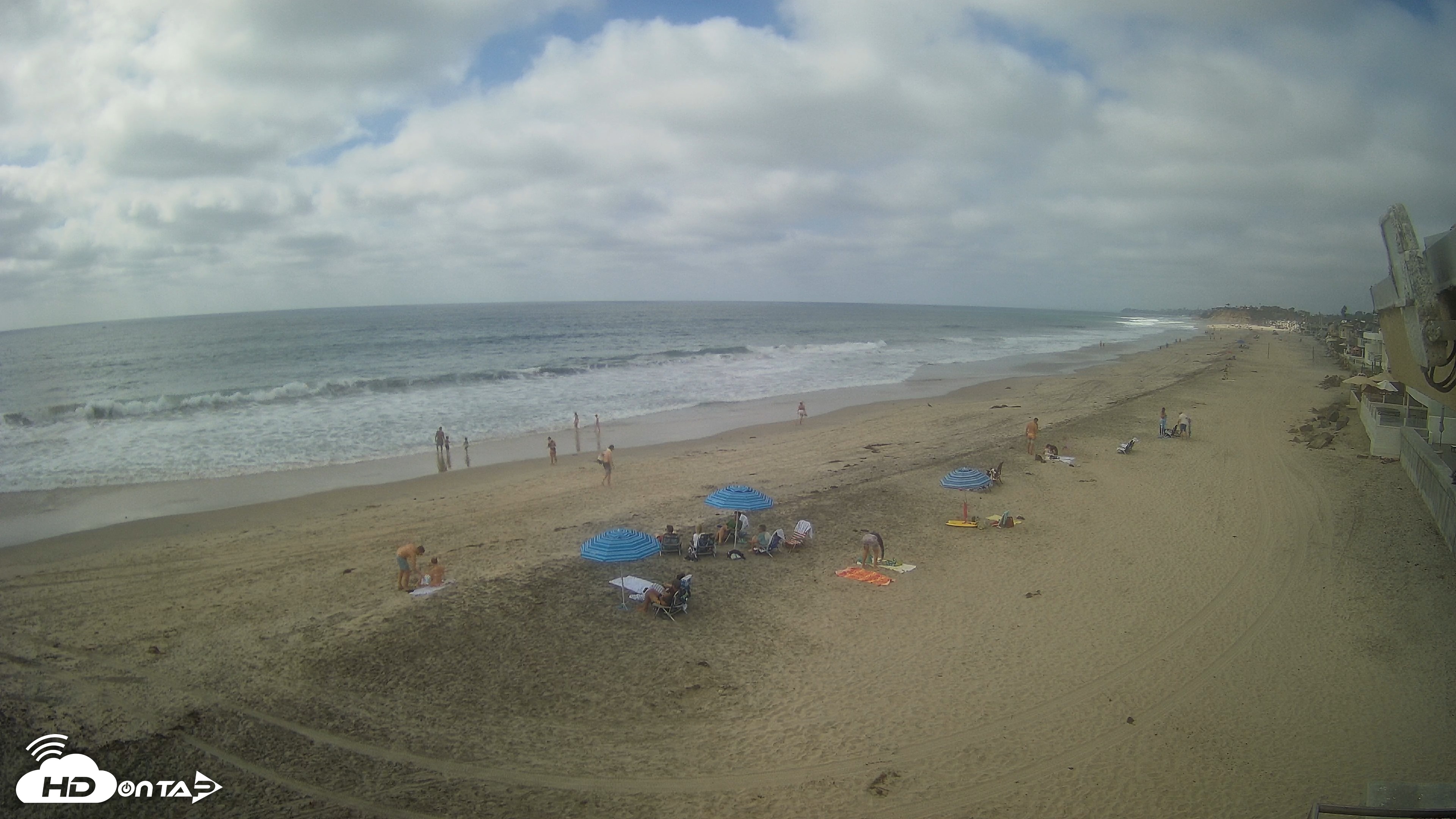 Snapshot of 17th St. Del Mar Beach - 4K NW View Live Cam taken Sep 23, 2026, 3:20pm PDT