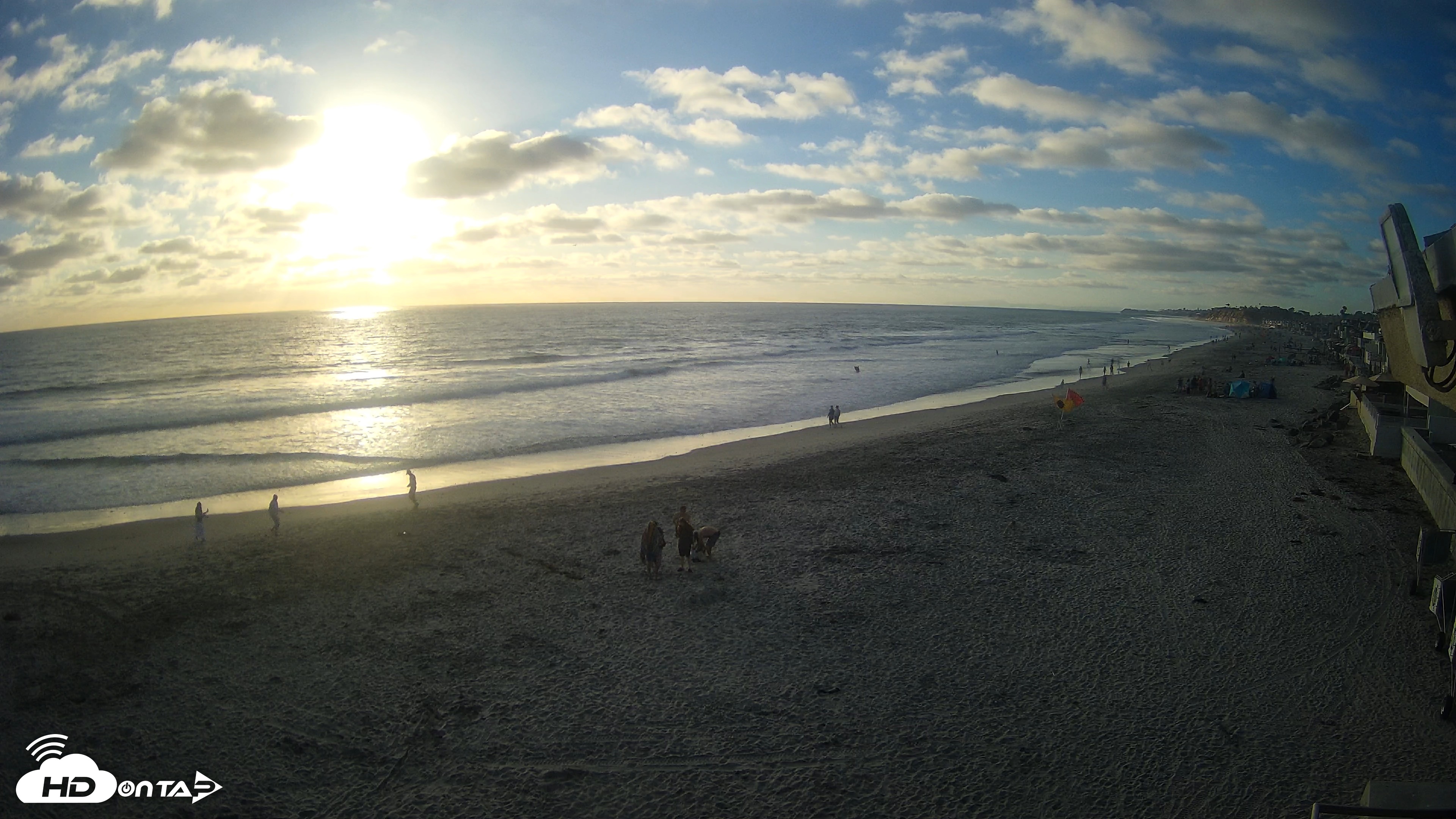 Snapshot of 17th St. Del Mar Beach - 4K NW View Live Cam taken Jun 20, 2026, 7:12pm PDT