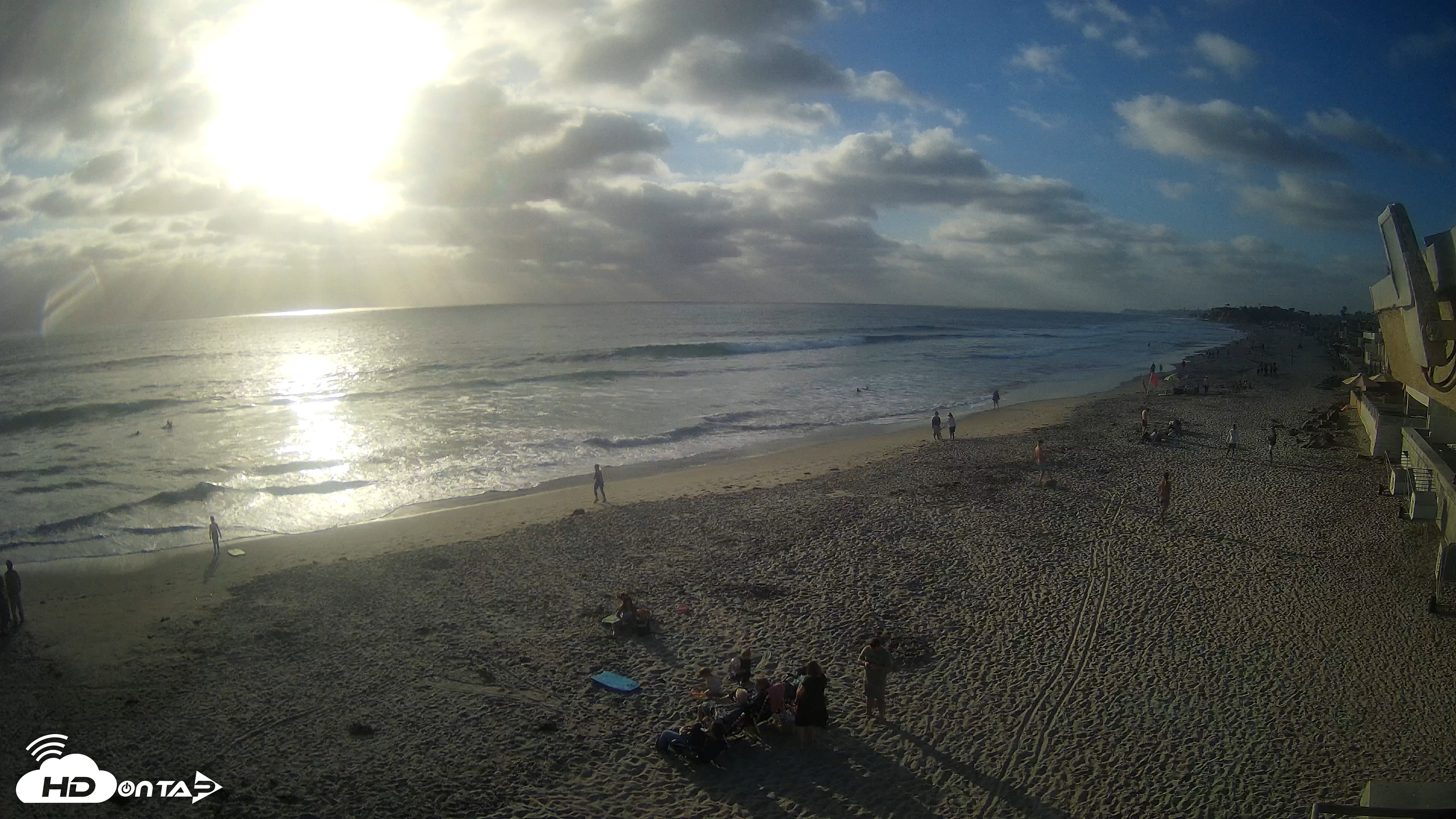 Snapshot of 17th St. Del Mar Beach - 4K NW View Live Cam taken Jun 29, 2026, 6:46pm PDT