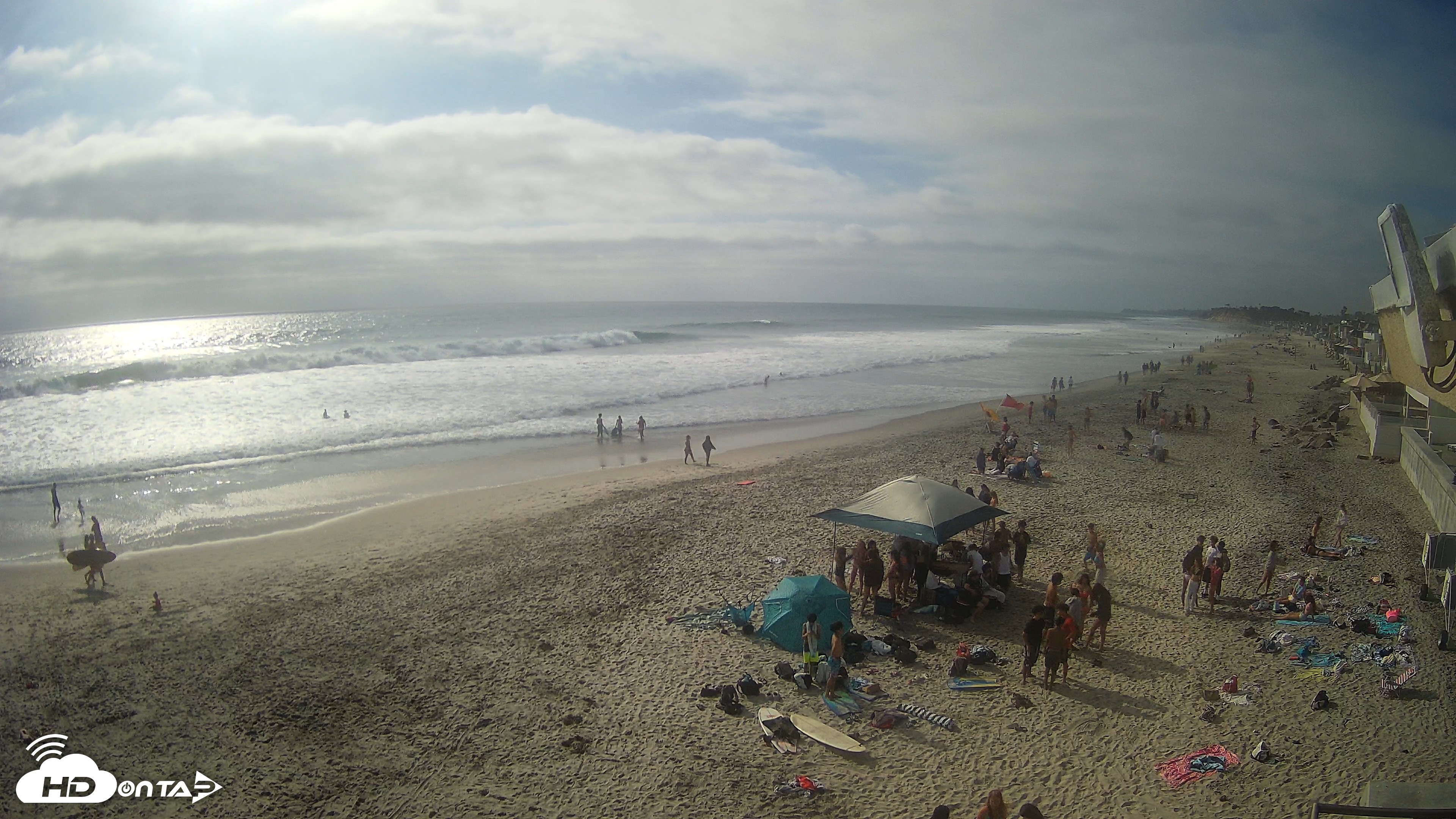 Snapshot of 17th St. Del Mar Beach - 4K NW View Live Cam taken Jun 5, 2026, 5:15pm PDT