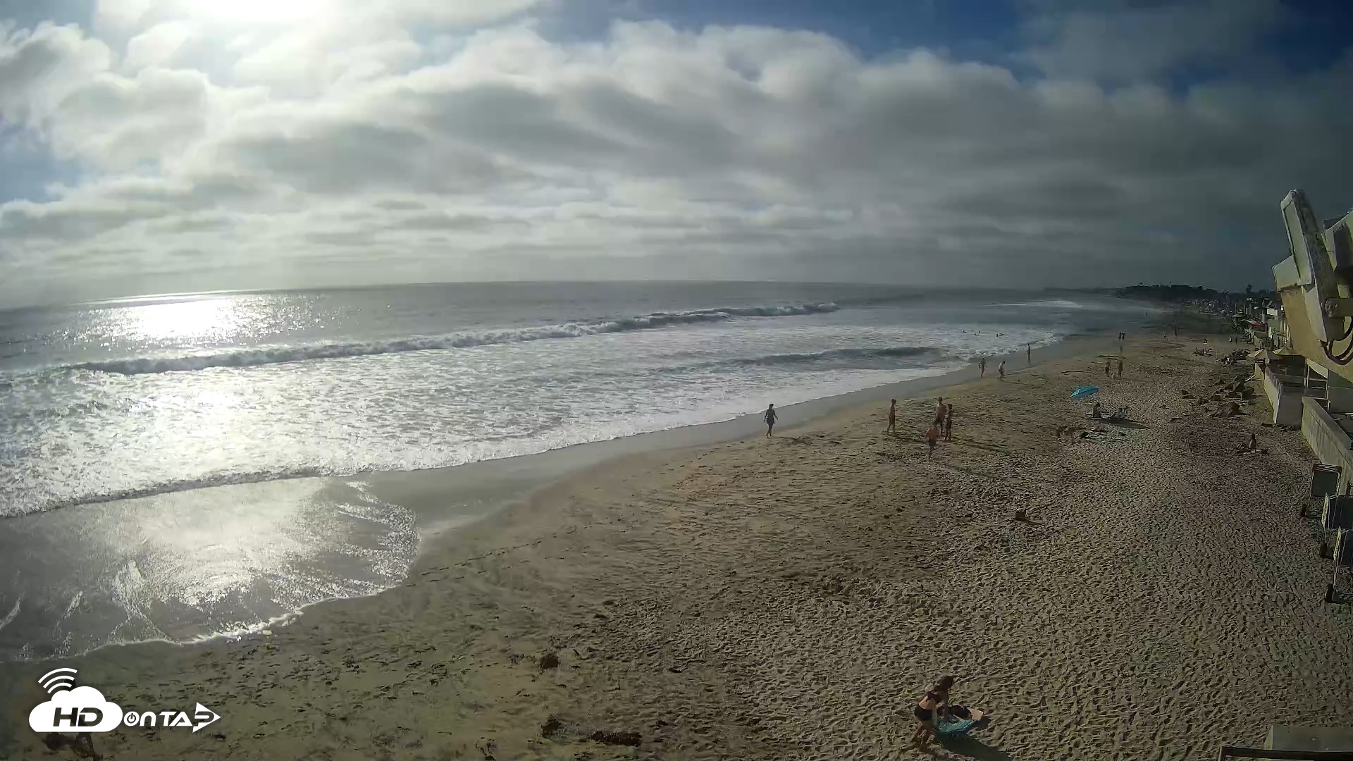 Snapshot of 17th St. Del Mar Beach - 4K NW View Live Cam taken Jun 10, 2026, 5:41pm PDT