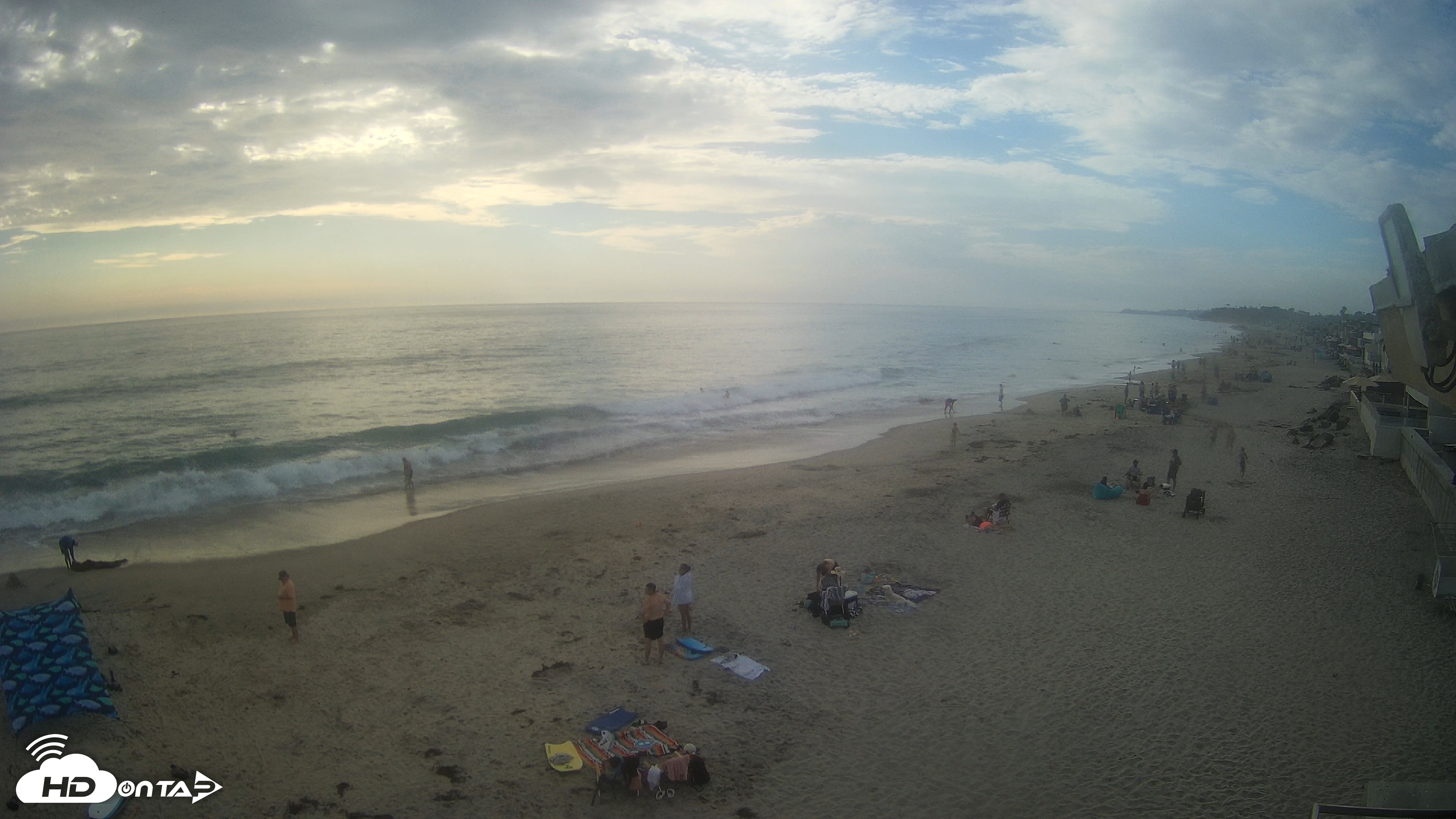 Snapshot of 17th St. Del Mar Beach - 4K NW View Live Cam taken Jul 12, 2026, 6:18pm PDT