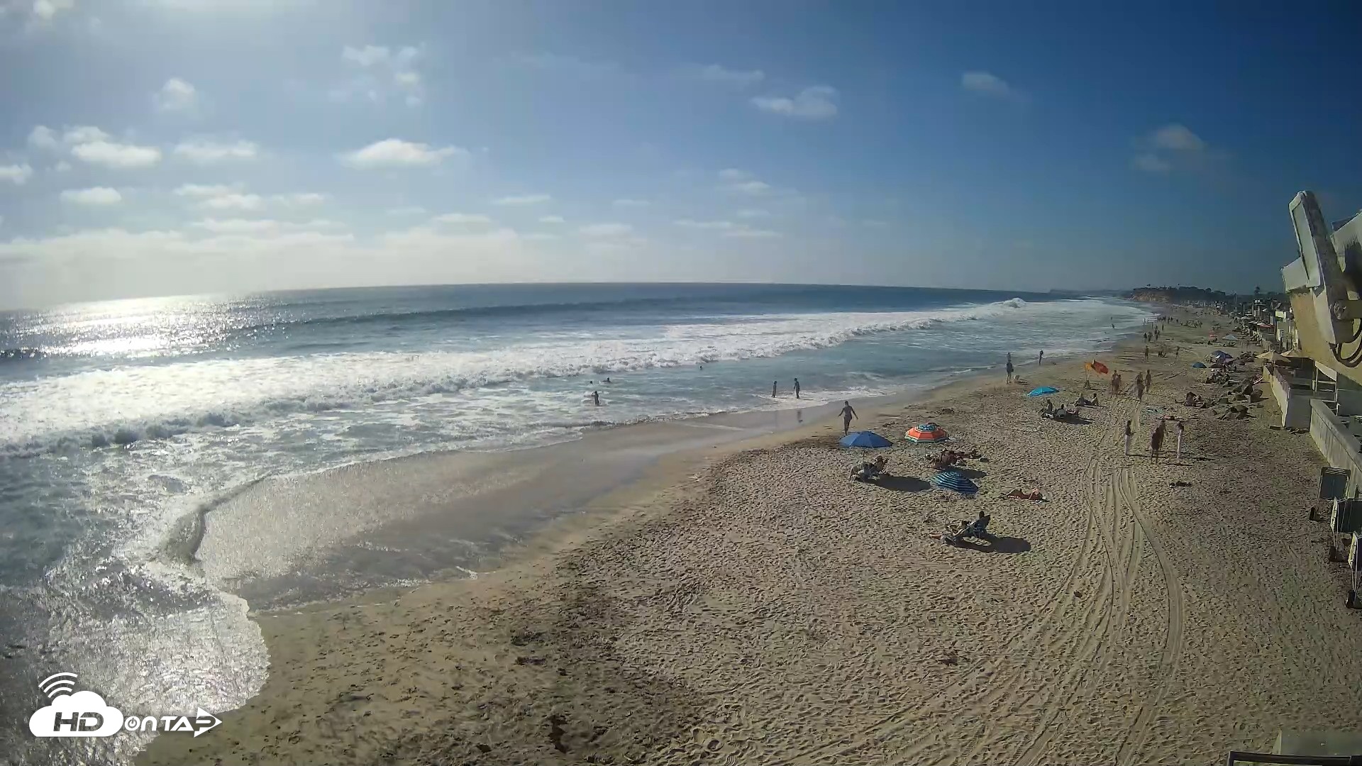 Snapshot of 17th St. Del Mar Beach - 4K NW View Live Cam taken Jun 9, 2026, 5:01pm PDT