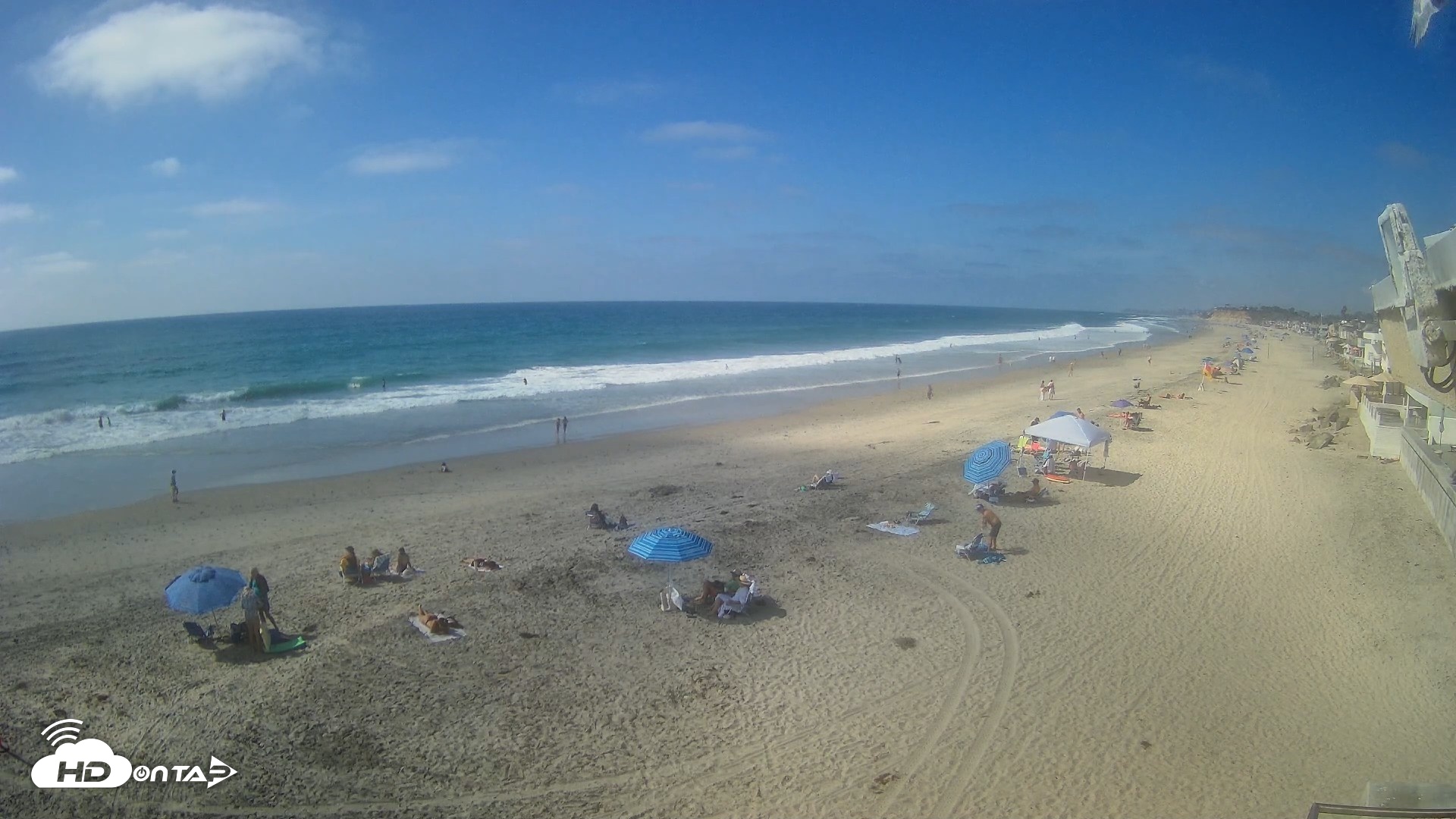 Snapshot of 17th St. Del Mar Beach - 4K NW View Live Cam taken Sep 25, 2026, 2:53pm PDT