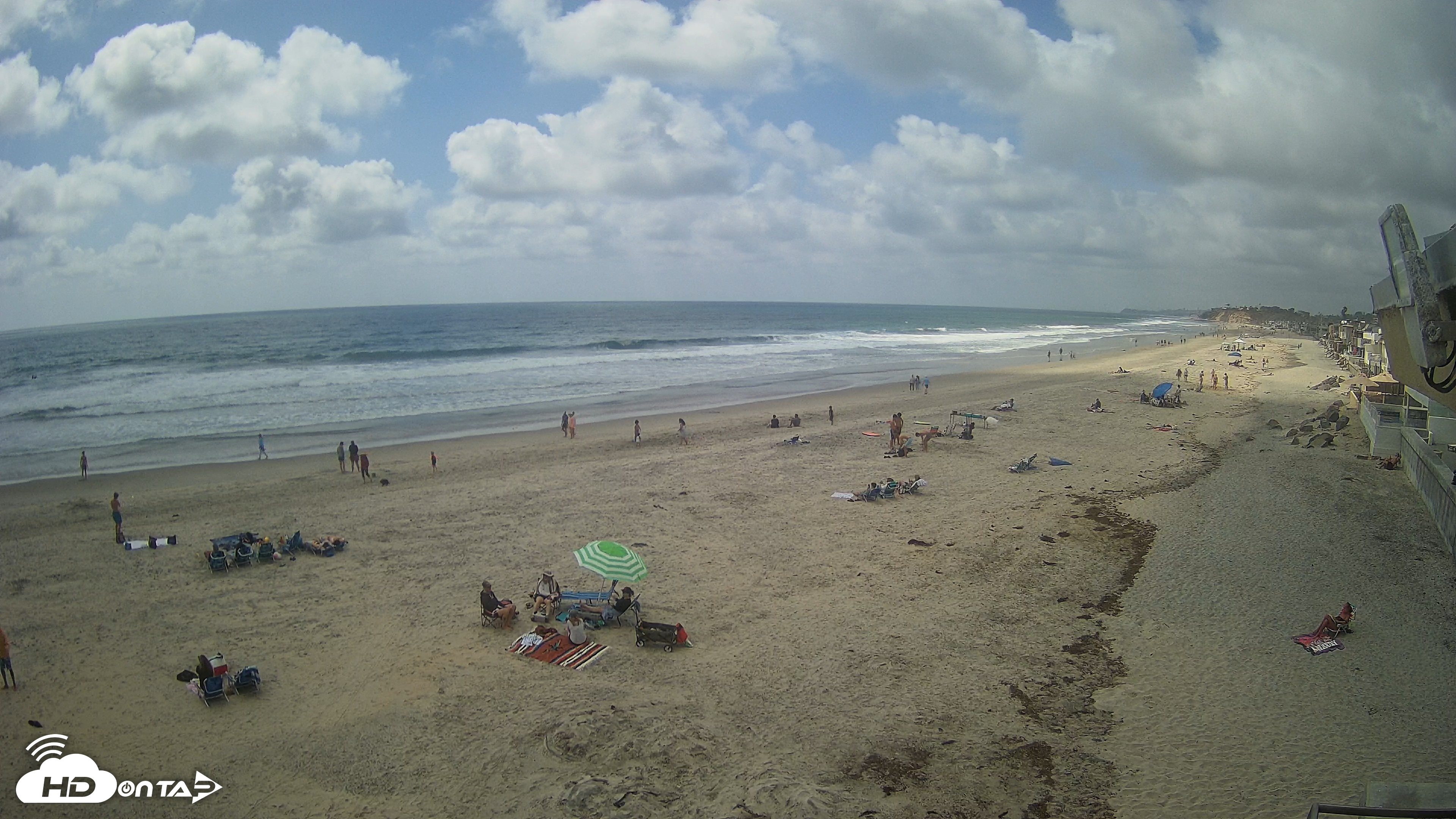Snapshot of 17th St. Del Mar Beach - 4K NW View Live Cam taken May 16, 2026, 3:09pm PDT