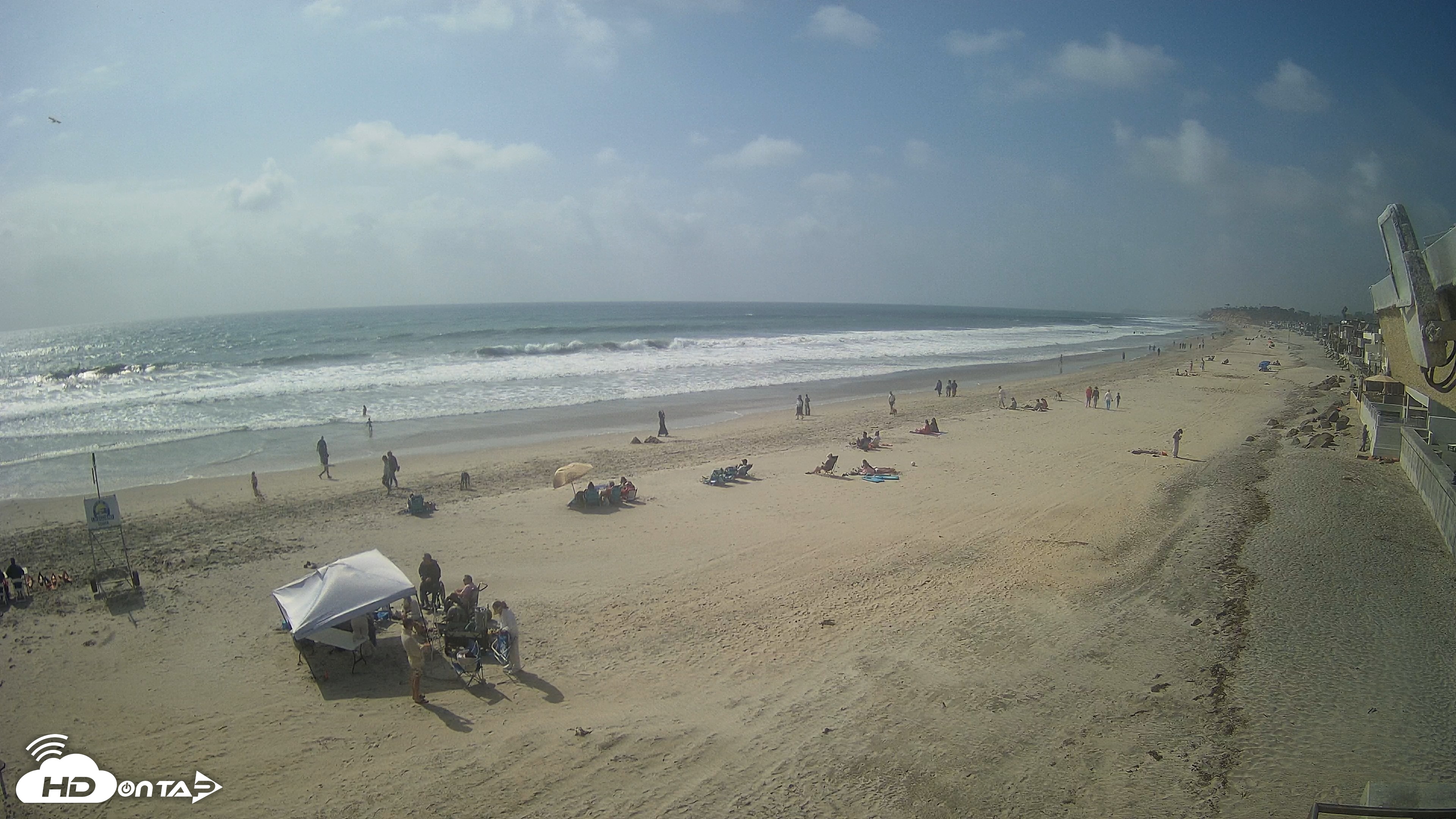 Snapshot of 17th St. Del Mar Beach - 4K NW View Live Cam taken May 17, 2026, 4:00pm PDT