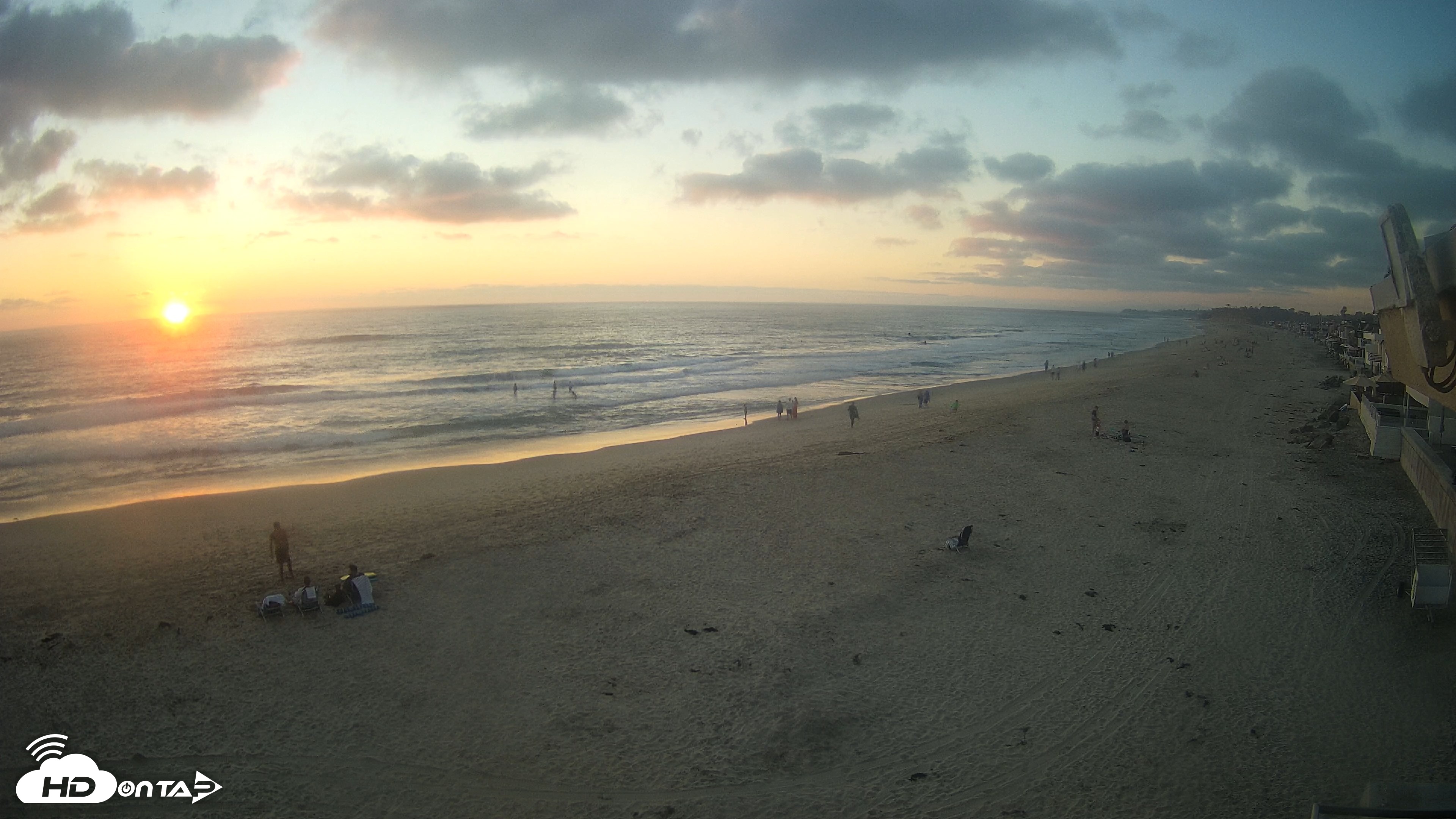 Snapshot of 17th St. Del Mar Beach - 4K NW View Live Cam taken Sep 2, 2026, 7:11pm PDT