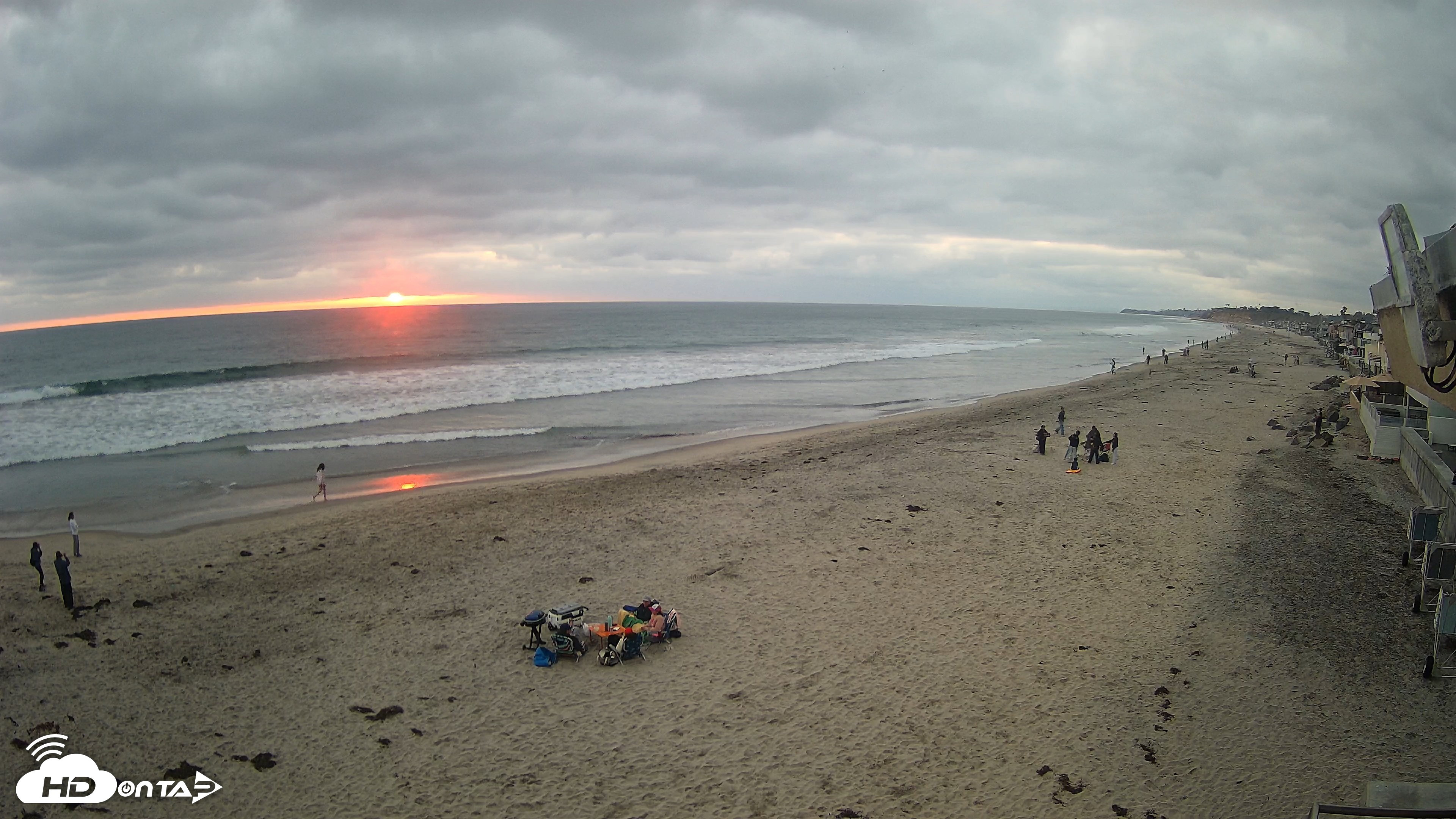 Snapshot of 17th St. Del Mar Beach - 4K NW View Live Cam taken May 23, 2026, 7:43pm PDT