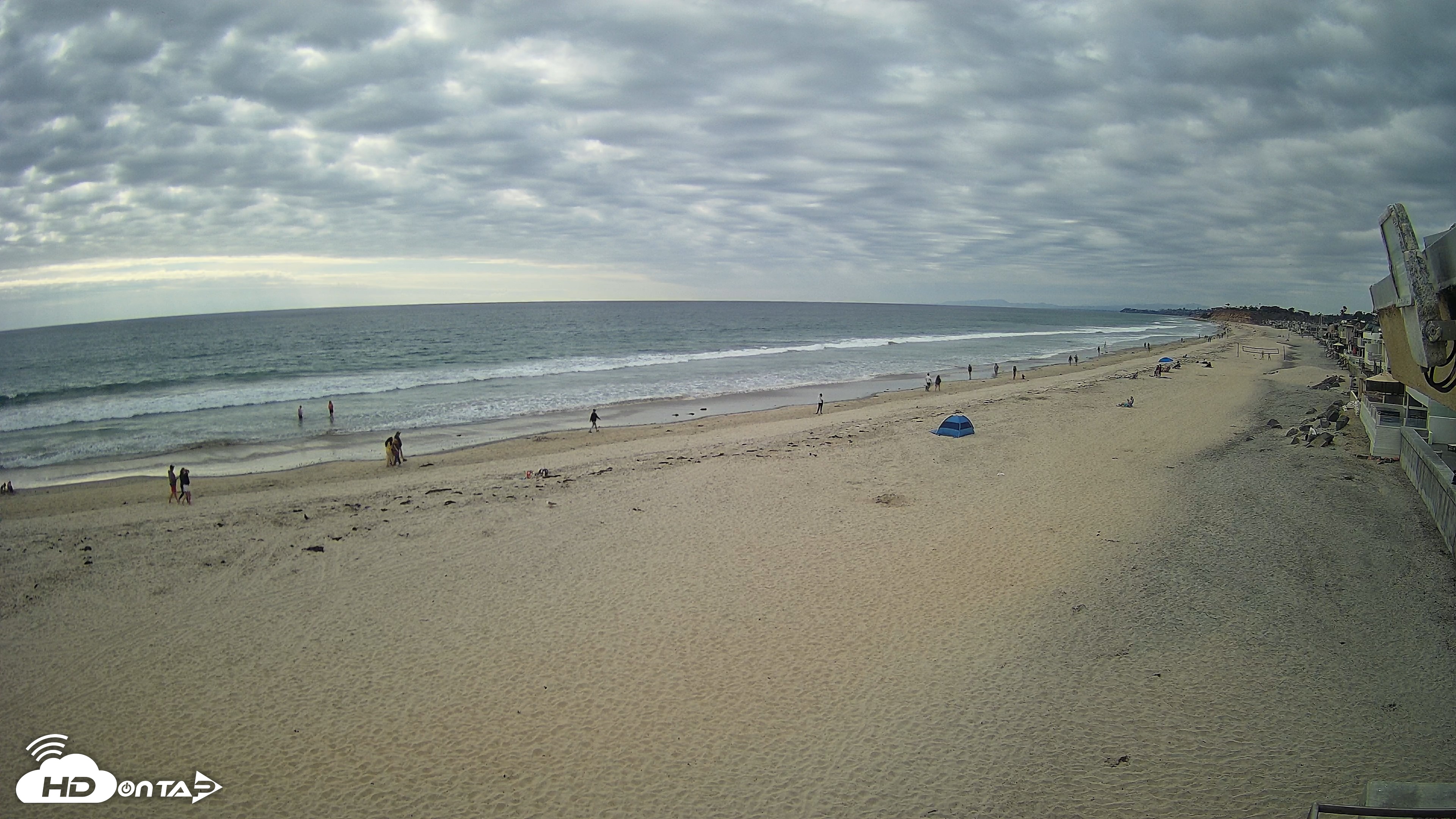 Snapshot of 17th St. Del Mar Beach - 4K NW View Live Cam taken May 3, 2026, 4:59pm PDT