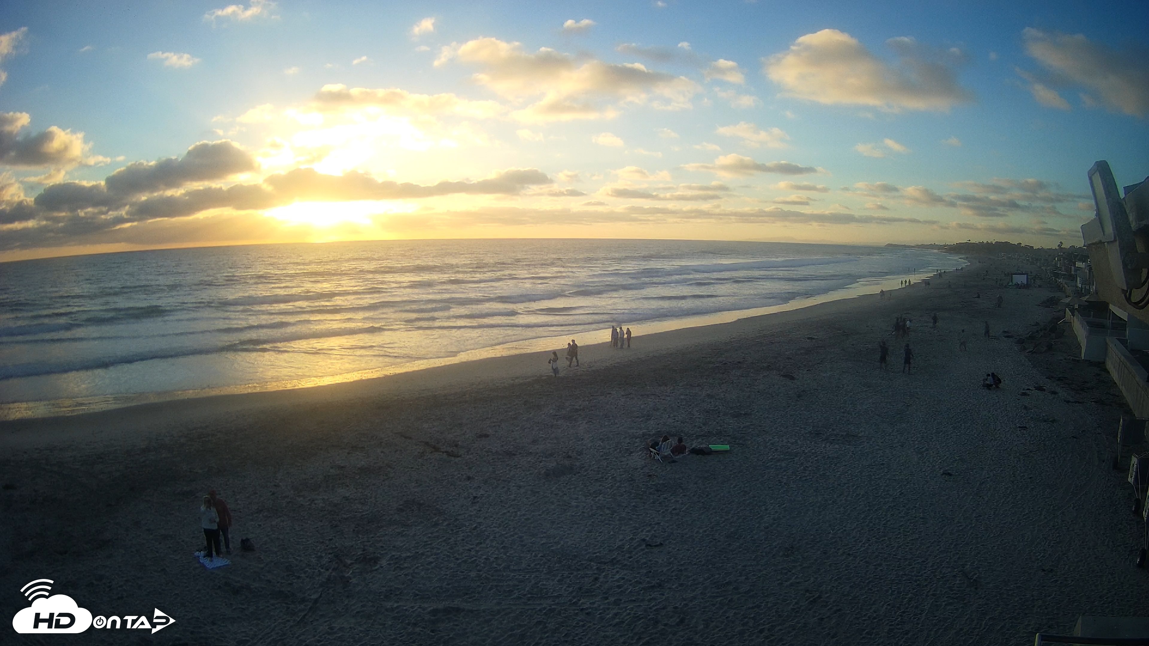Snapshot of 17th St. Del Mar Beach - 4K NW View Live Cam taken Jun 20, 2026, 7:38pm PDT