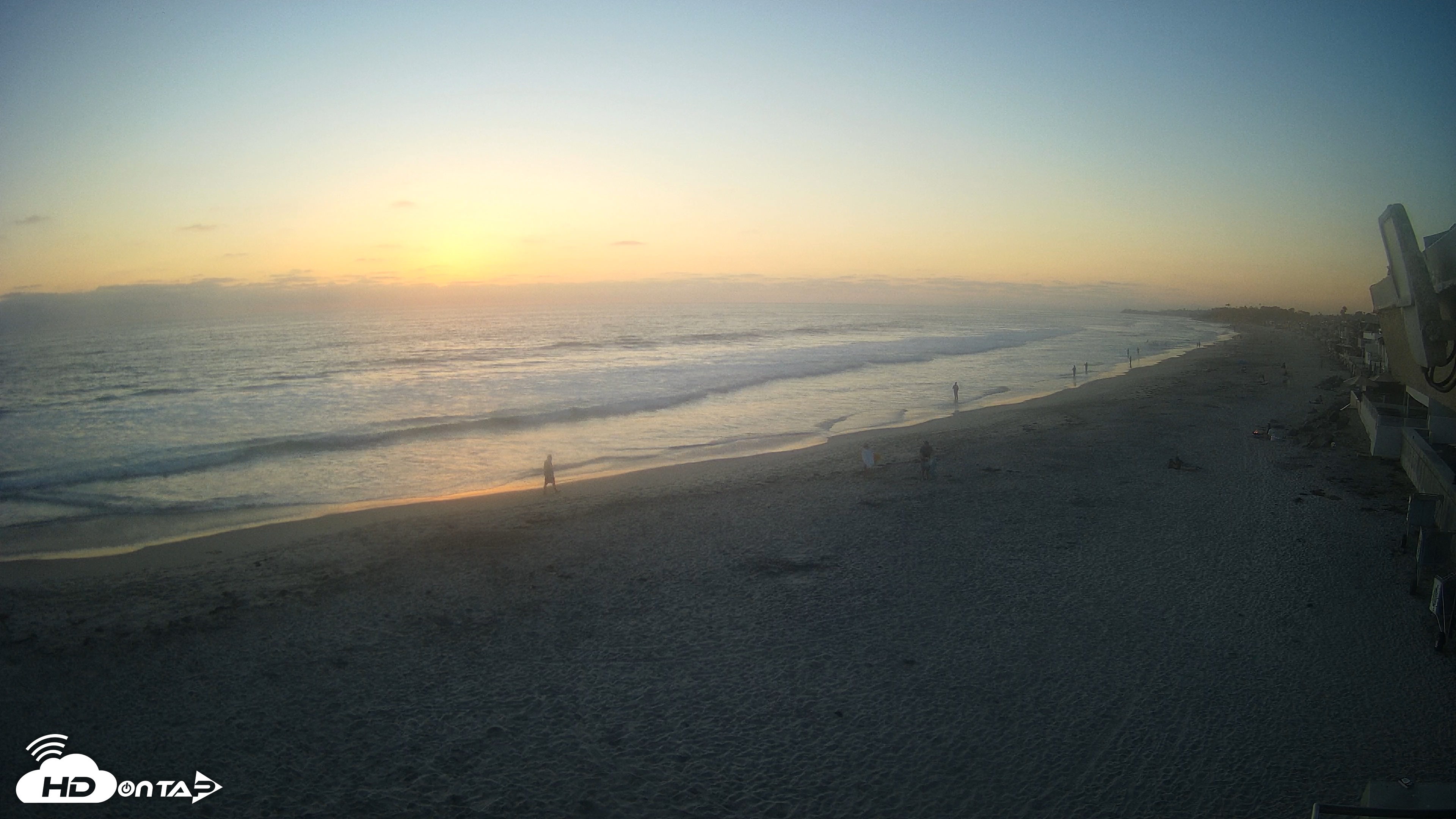 Snapshot of 17th St. Del Mar Beach - 4K NW View Live Cam taken Jun 22, 2026, 7:59pm PDT