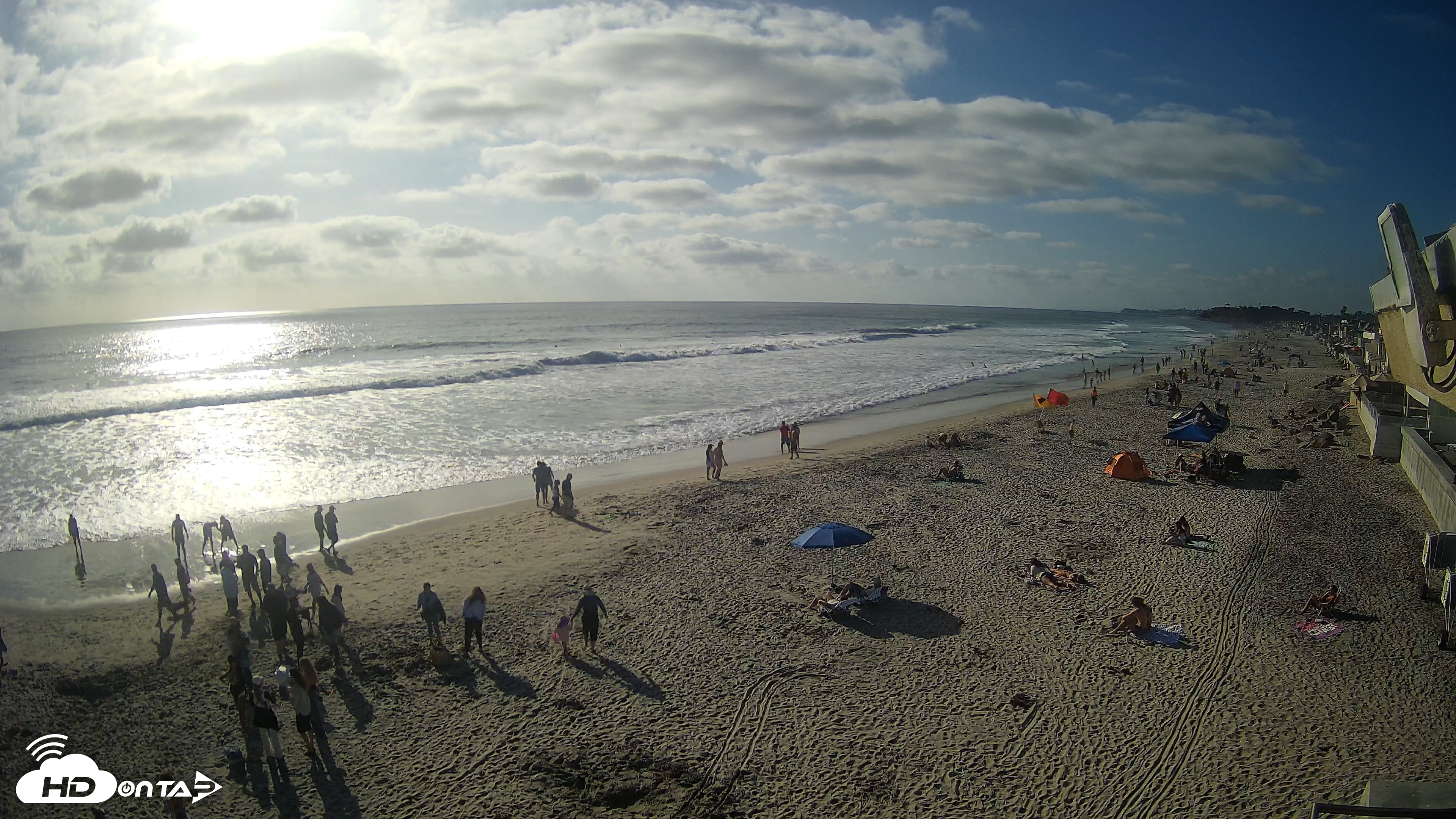Snapshot of 17th St. Del Mar Beach - 4K NW View Live Cam taken Jun 7, 2026, 5:51pm PDT