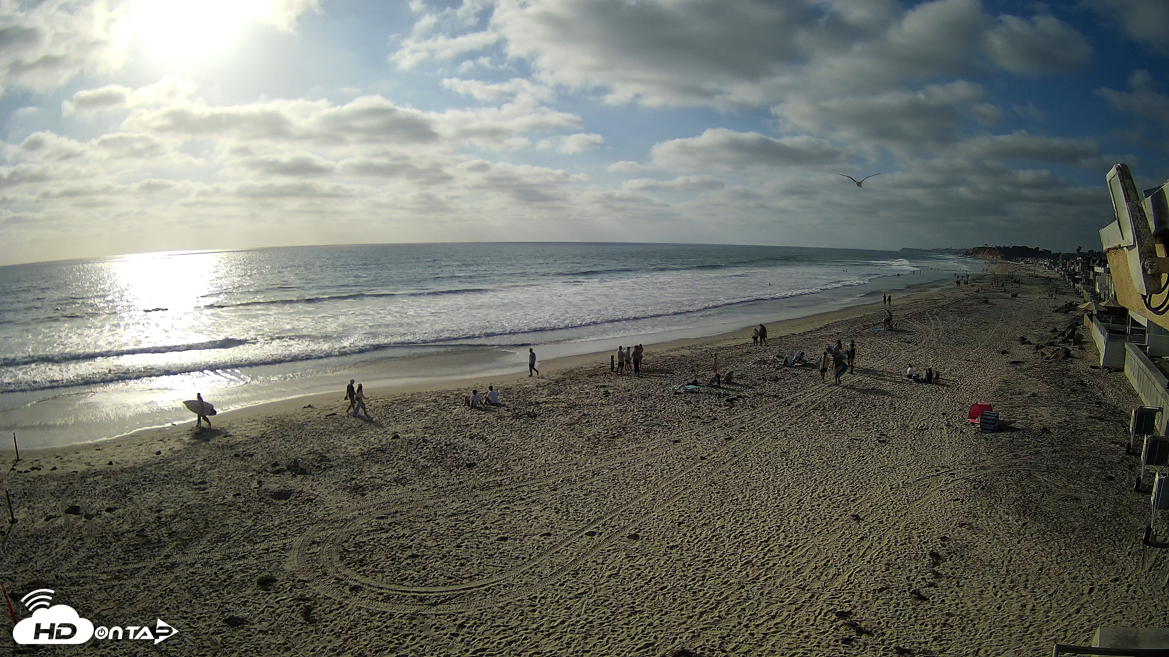 Snapshot of 17th St. Del Mar Beach - 4K NW View Live Cam taken May 22, 2026, 5:58pm PDT
