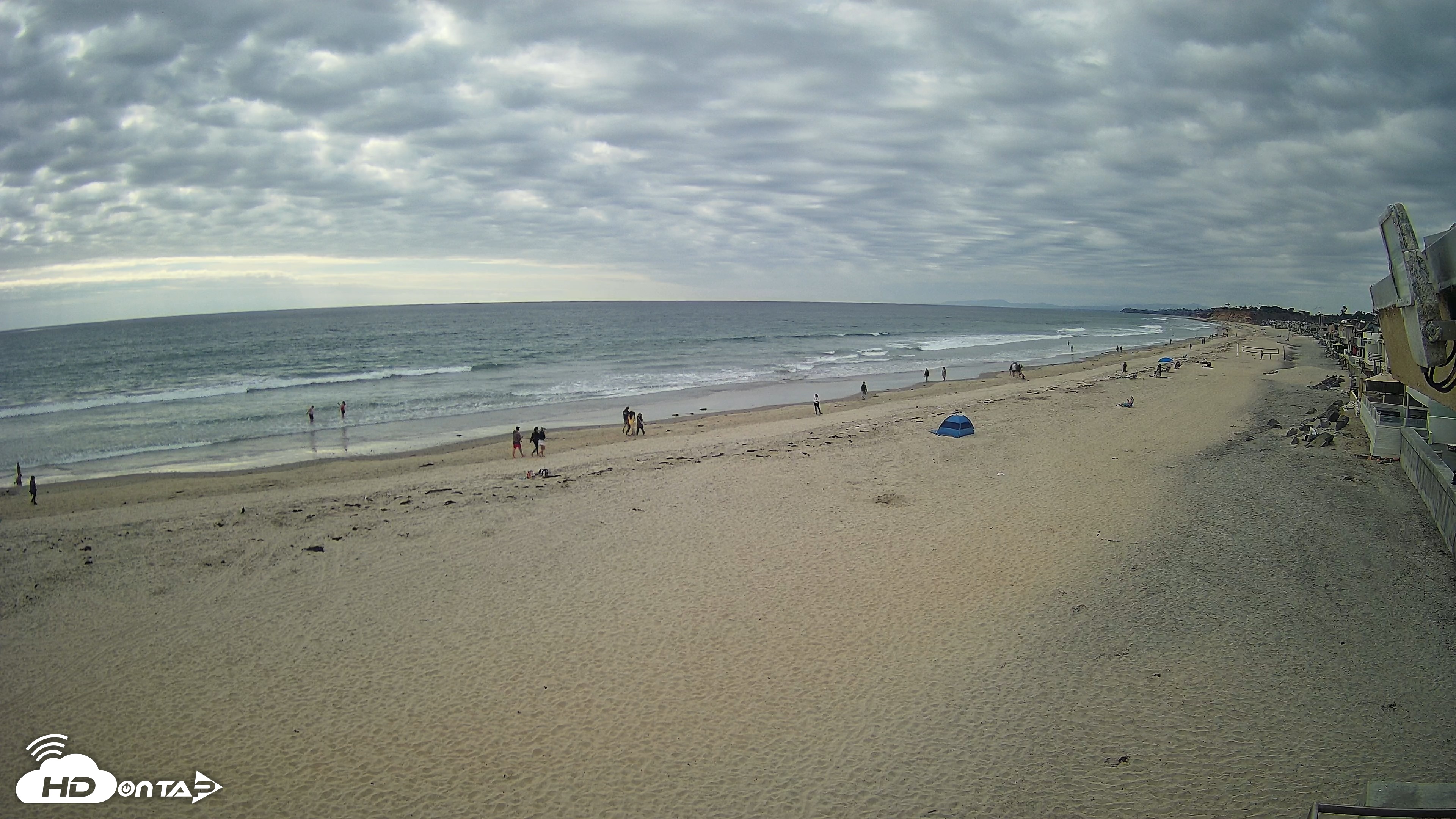 Snapshot of 17th St. Del Mar Beach - 4K NW View Live Cam taken May 3, 2026, 5:00pm PDT