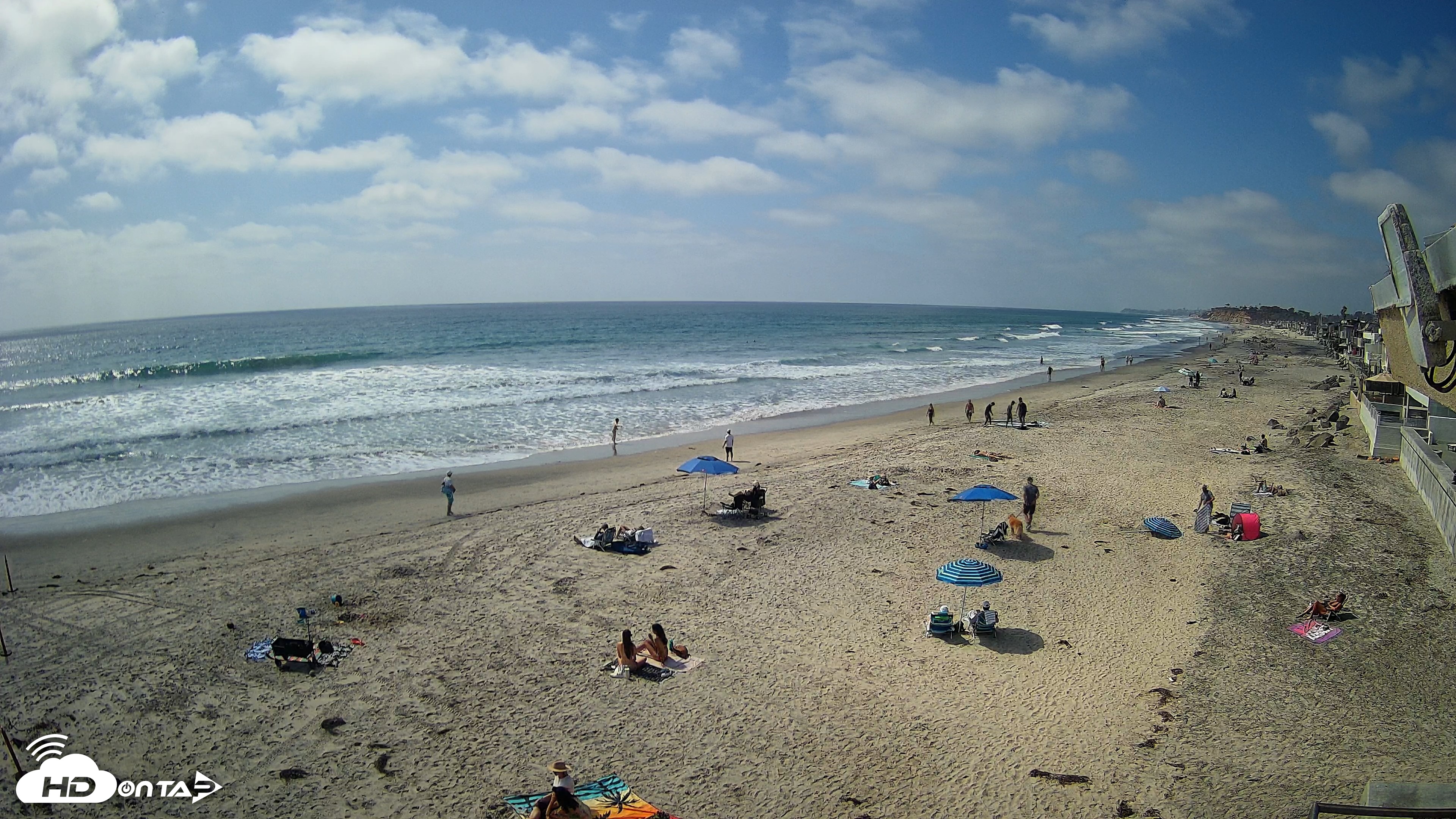 Snapshot of 17th St. Del Mar Beach - 4K NW View Live Cam taken May 21, 2026, 3:39pm PDT