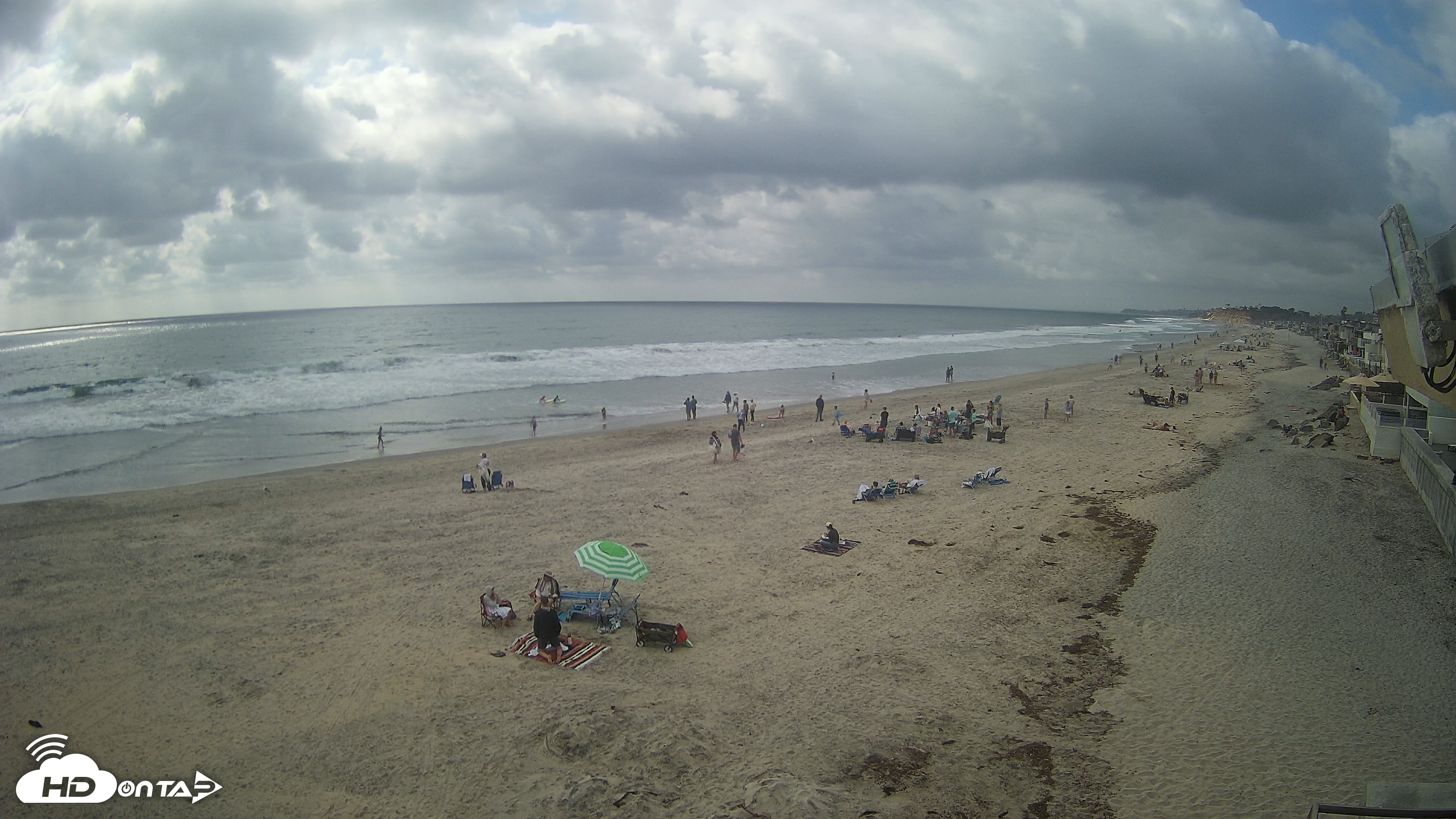 Snapshot of 17th St. Del Mar Beach - 4K NW View Live Cam taken May 16, 2026, 4:29pm PDT