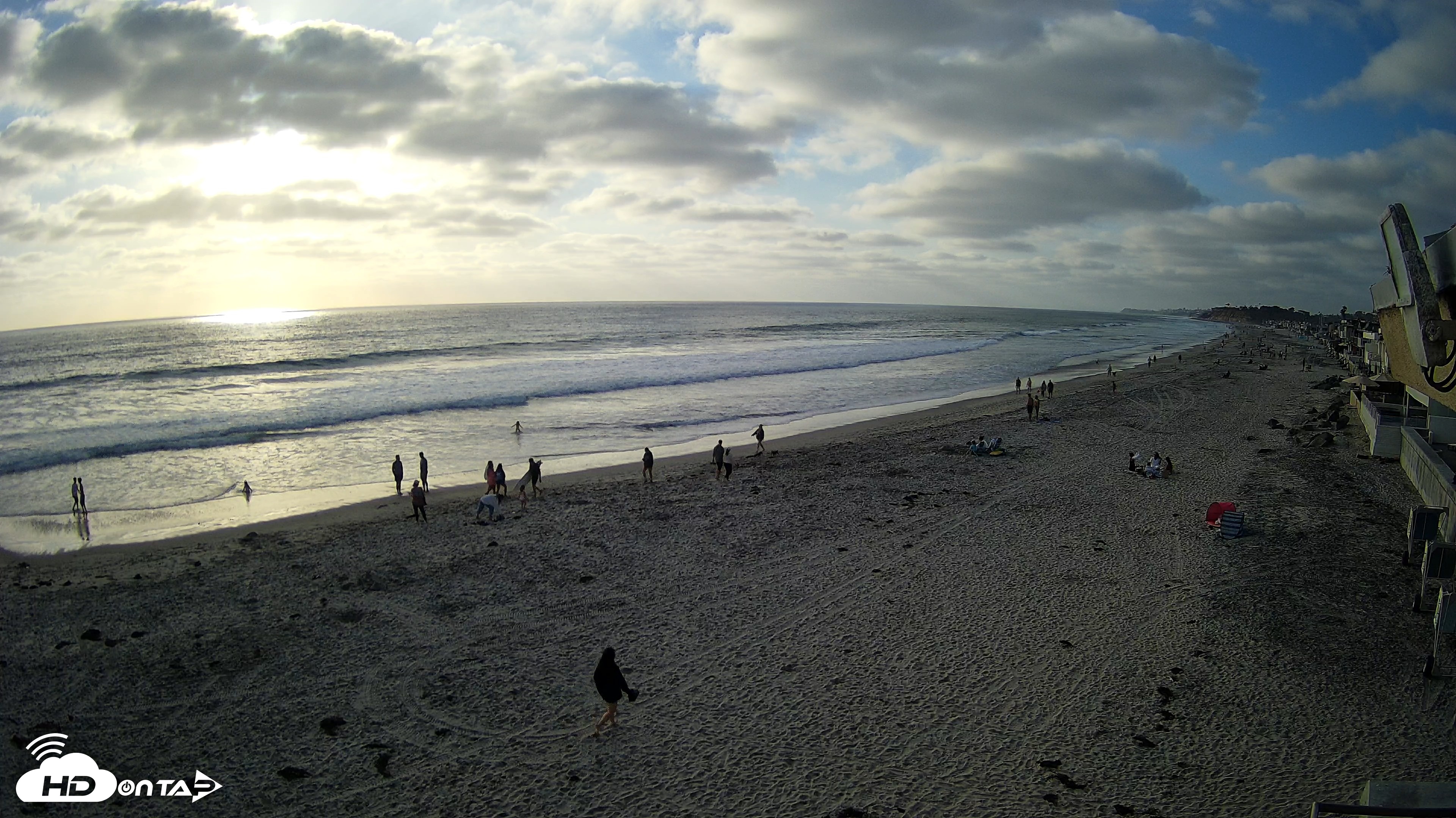 Snapshot of 17th St. Del Mar Beach - 4K NW View Live Cam taken May 22, 2026, 6:30pm PDT