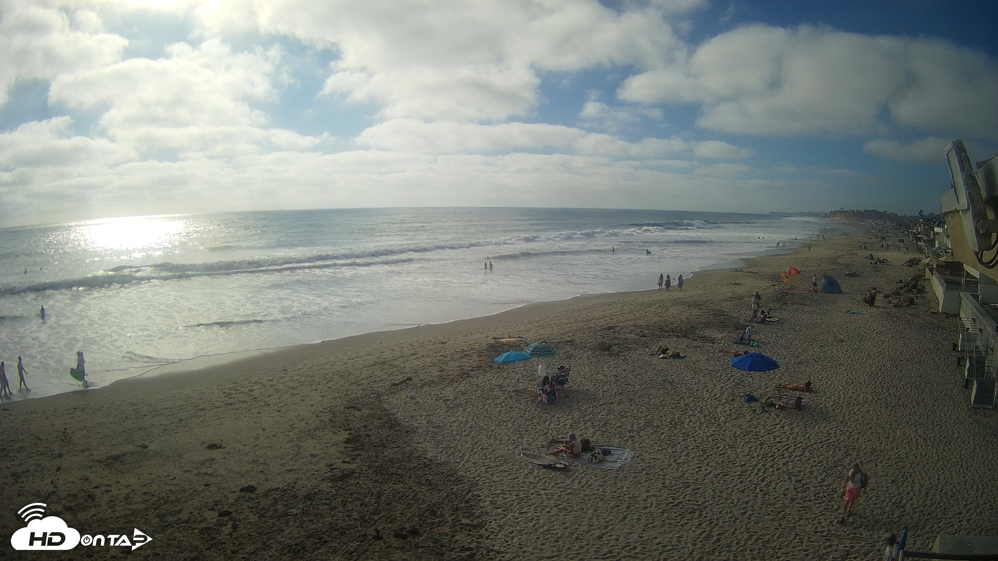 Snapshot of 17th St. Del Mar Beach - 4K NW View Live Cam taken Jul 7, 2026, 5:40pm PDT