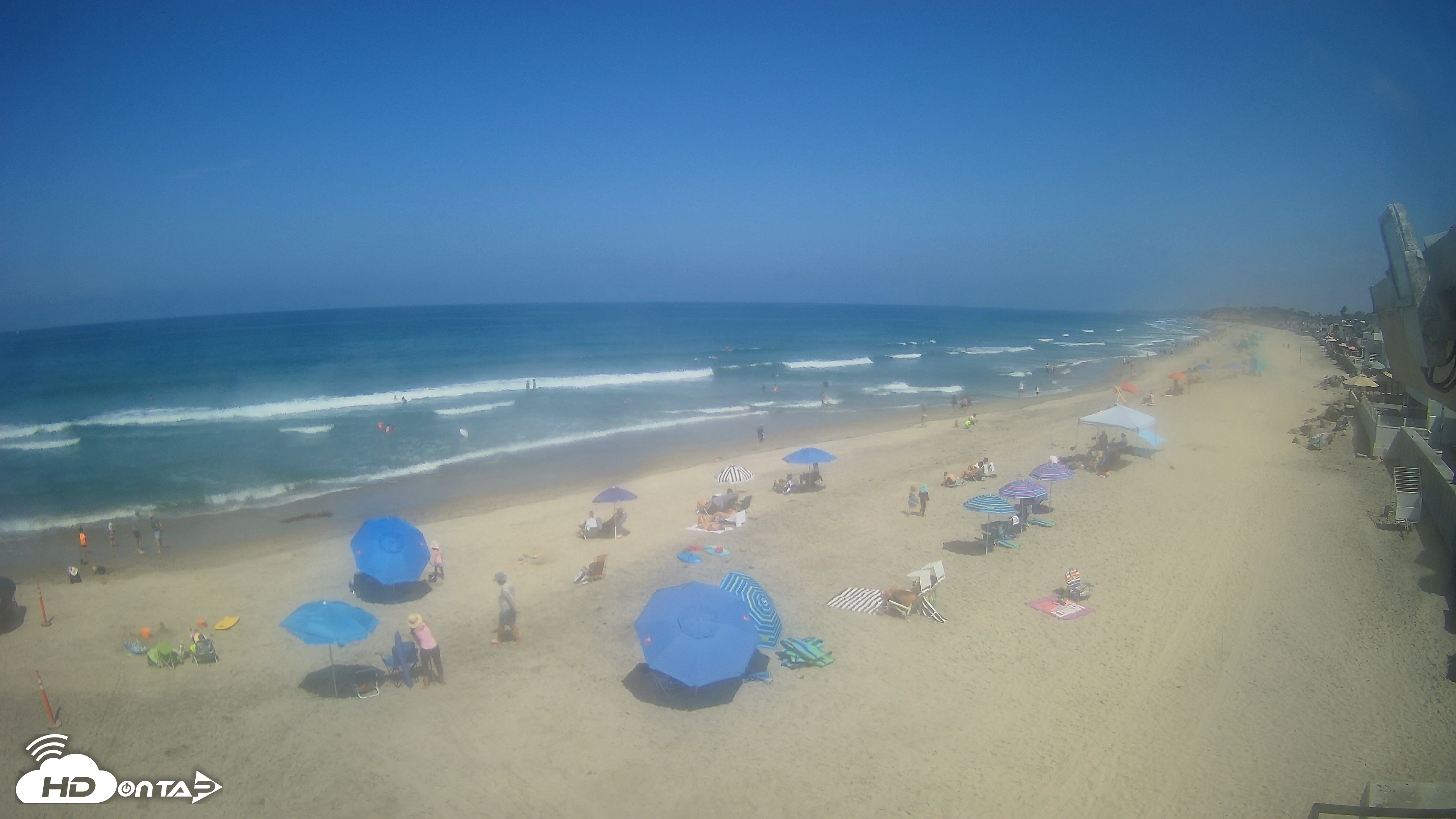 Snapshot of 17th St. Del Mar Beach - 4K NW View Live Cam taken Aug 6, 2026, 10:55am PDT