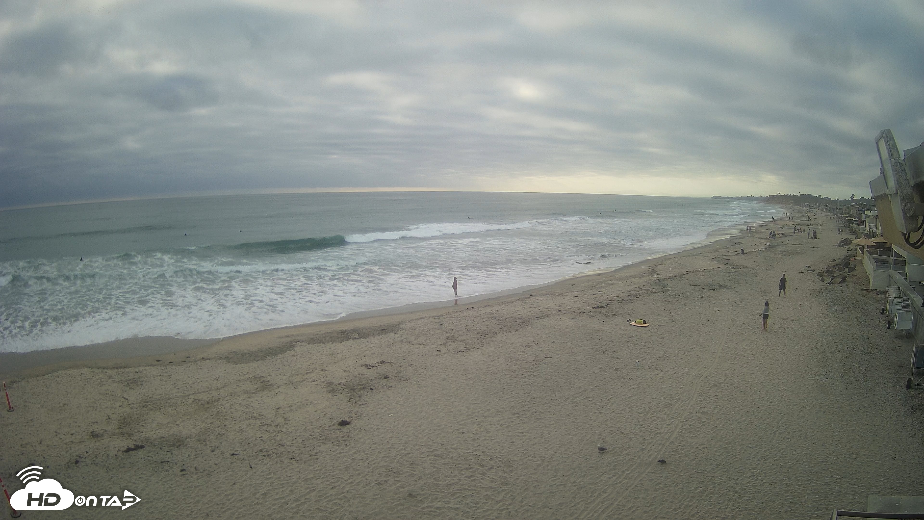 Snapshot of 17th St. Del Mar Beach - 4K NW View Live Cam taken Jun 28, 2026, 6:44pm PDT